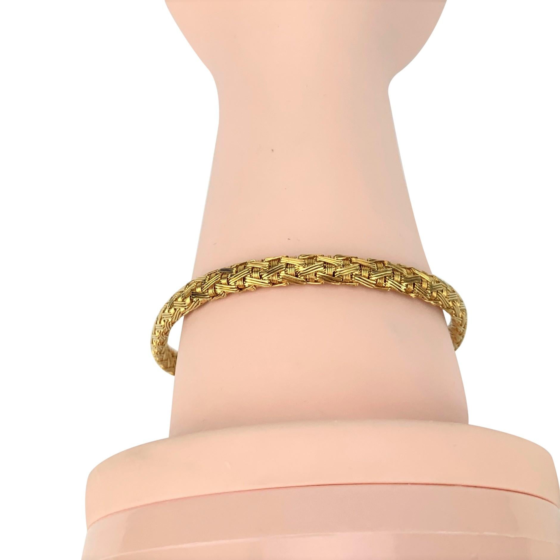 Tiffany & Co. 18 Karat Yellow Gold Flex Weave Ladies Bracelet 4