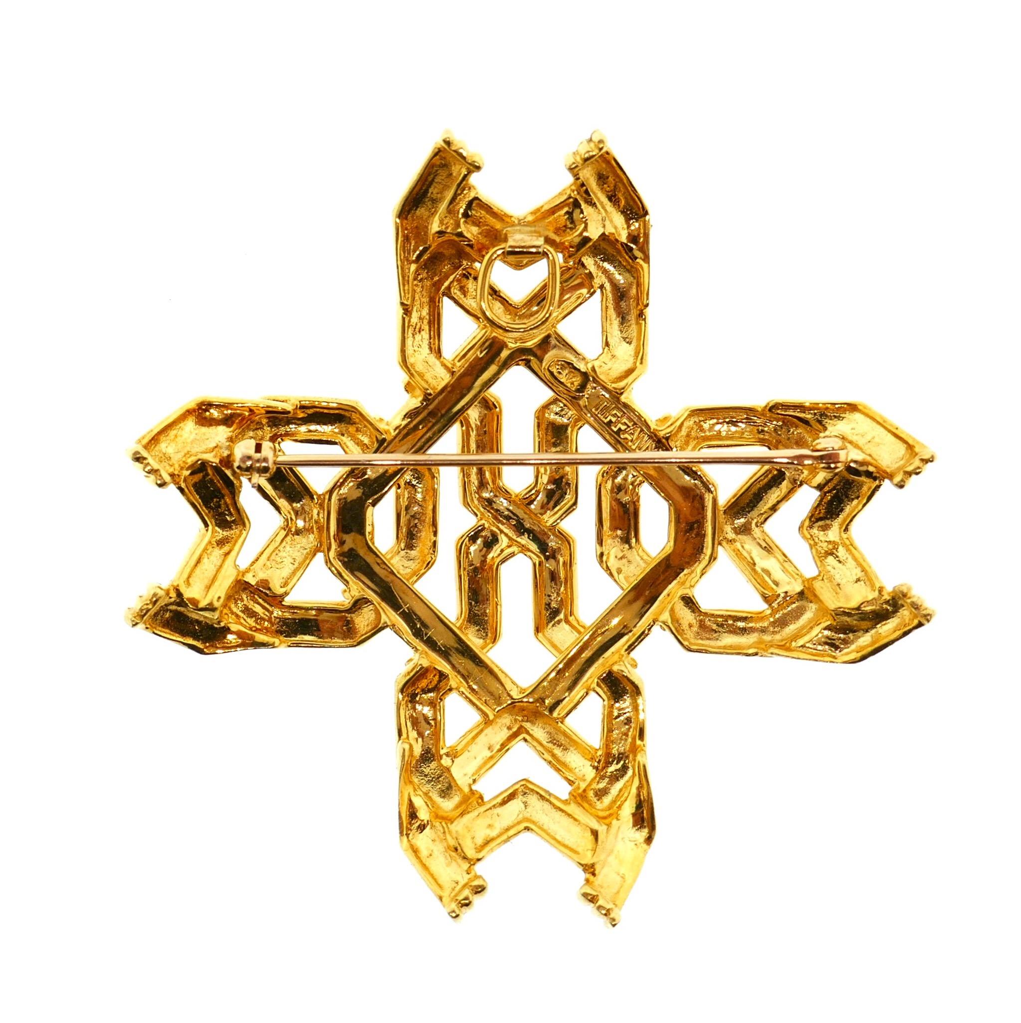 Geometrische Kreuzbrosche oder Anhänger von Tiffany & Co. aus 18 Karat Gelbgold 2