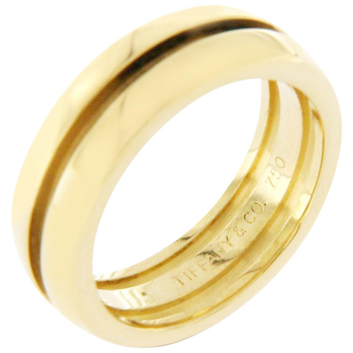 Tiffany & Co. 18 Karat Yellow Gold Grooved Dome Band Ring