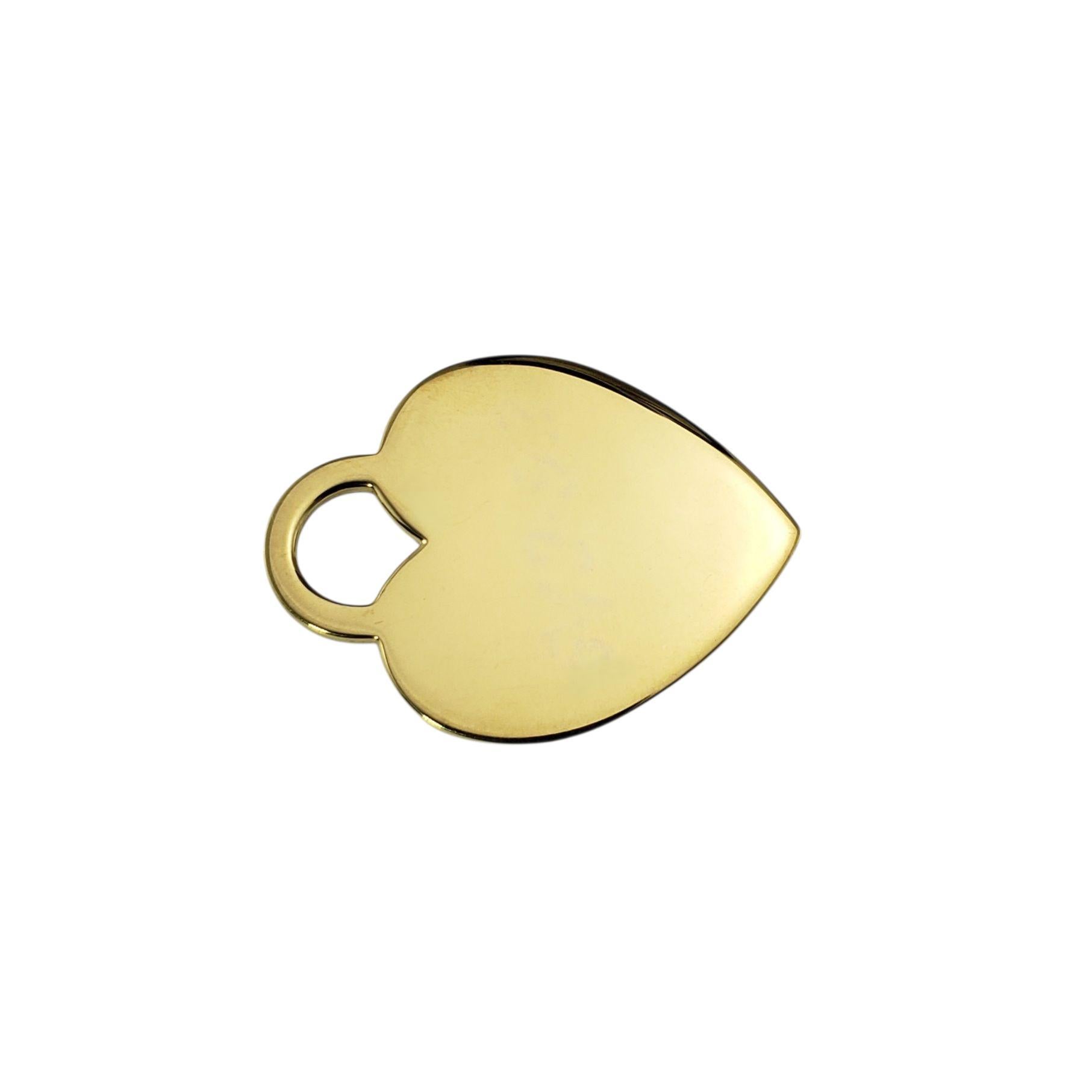 Contemporain Tiffany & Co. Pendentif cœur en or jaune 18 carats #22689 en vente