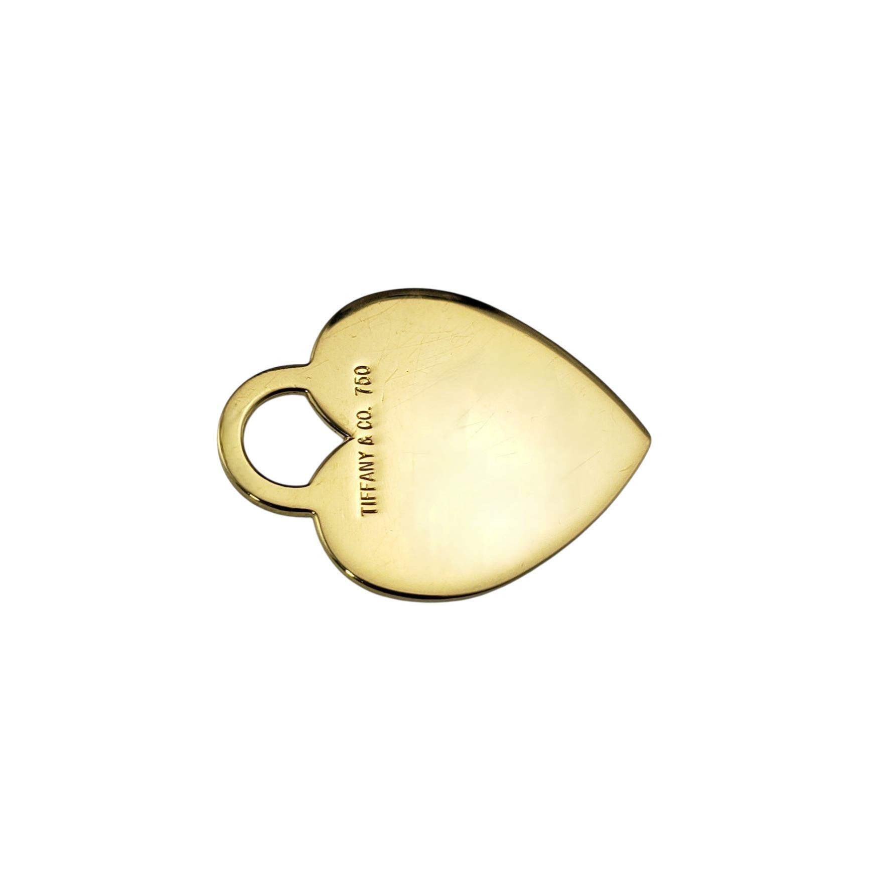 Tiffany & Co. Pendentif cœur en or jaune 18 carats #22689 Pour femmes en vente