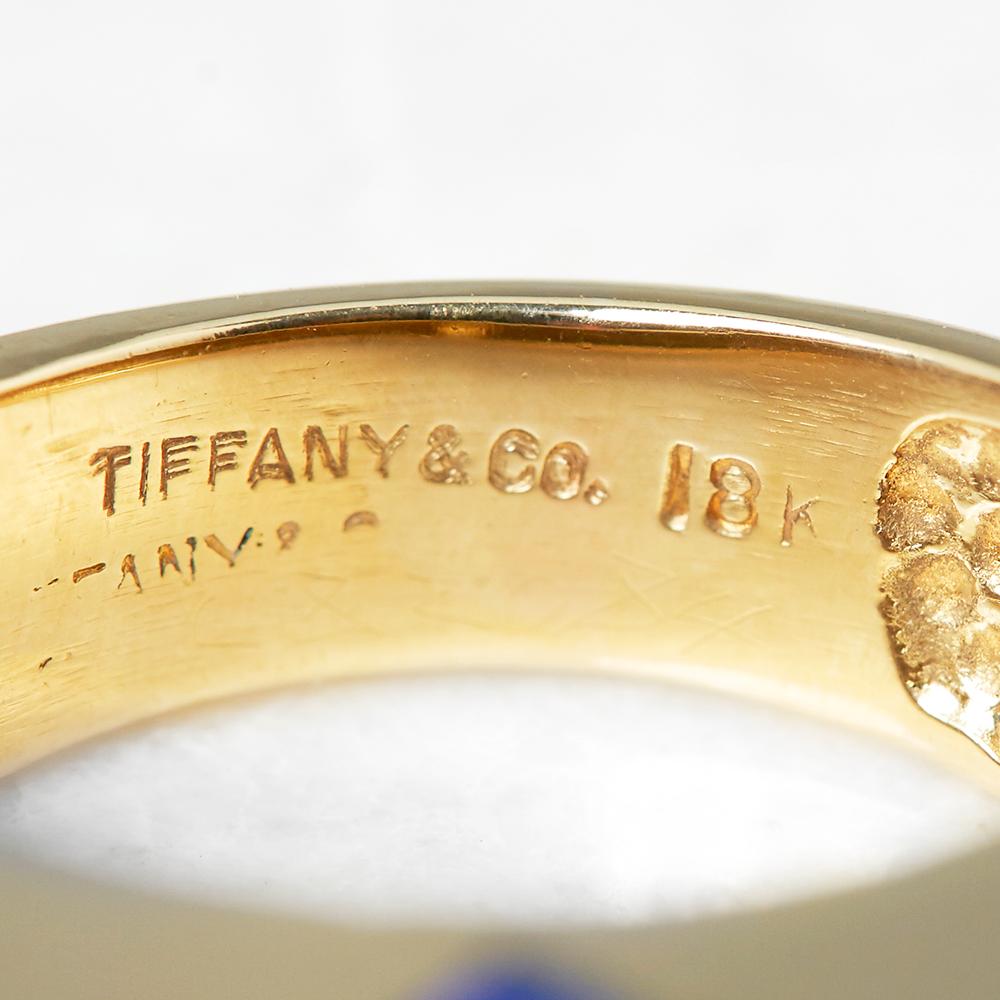 Women's Tiffany & Co. 18 Karat Yellow Gold Lapis Lazuli Vintage Cocktail Ring