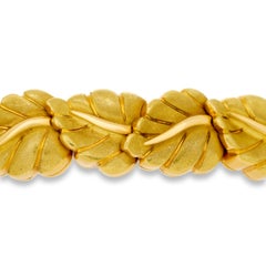 Bracelet manchette souple en or jaune 18 carats Leaf Textured de Tiffany & Co