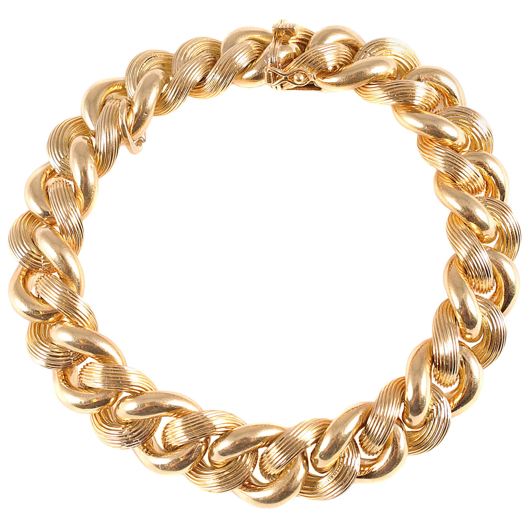 Unoaerre Italian 18 Karat Yellow Gold Curb Link Bracelet at 1stdibs