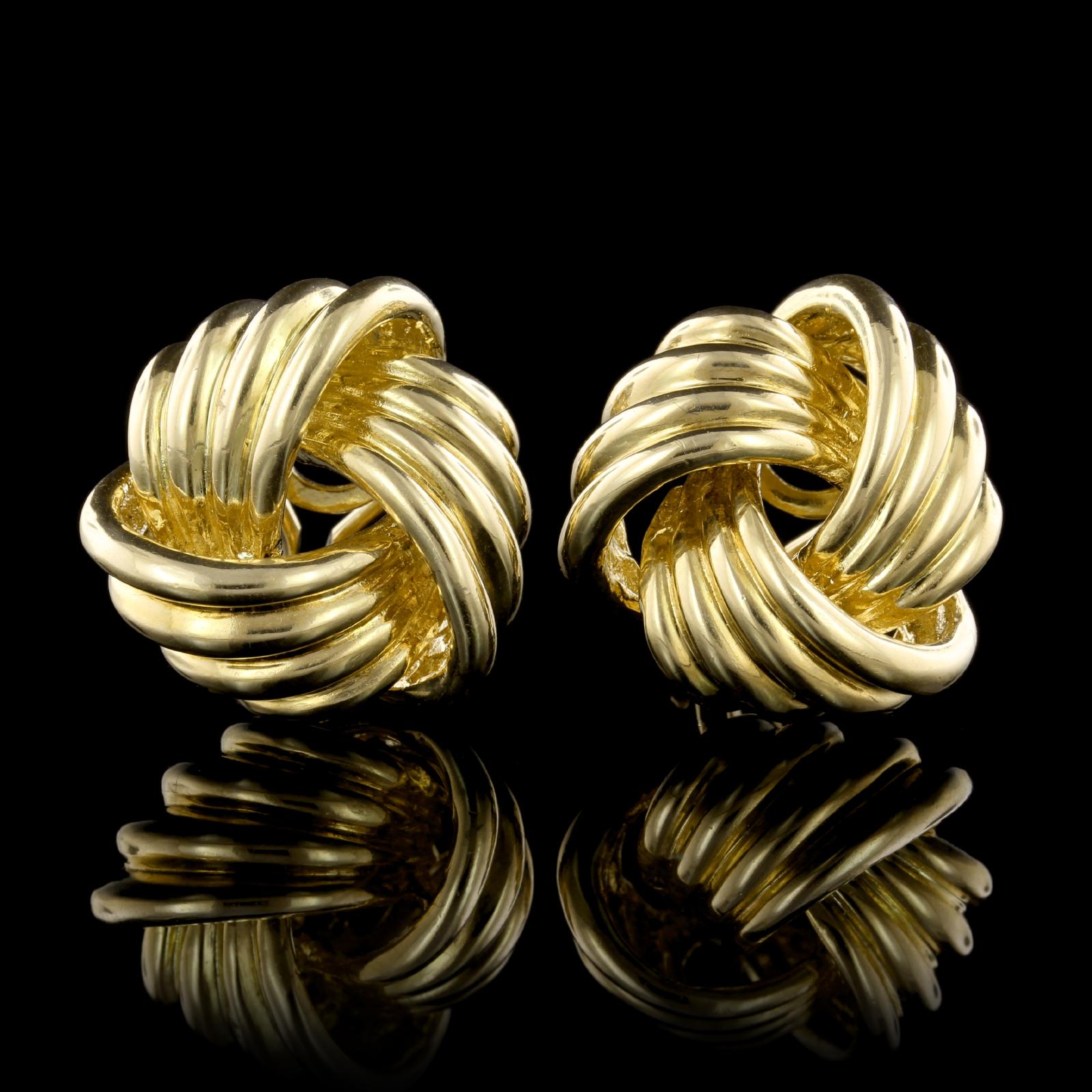 Tiffany & Co. 18K Yellow Gold Love Knot Earrings. Length 7/8