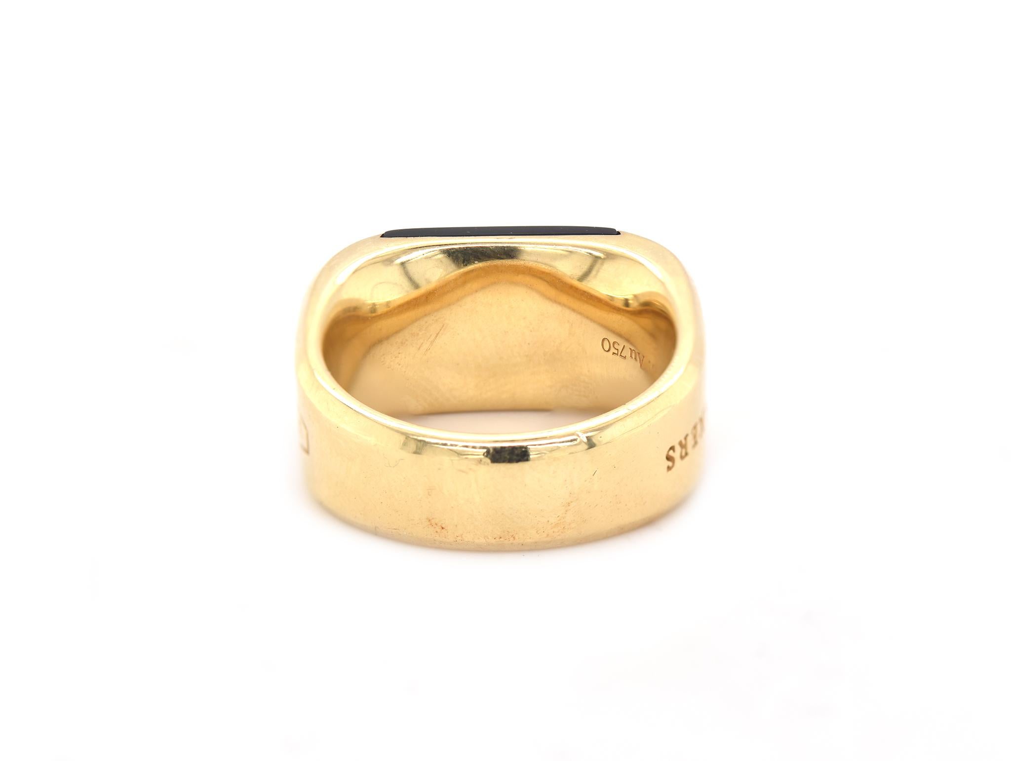 Siegelring aus 18 Karat Gelbgold von Tiffany & Co. mit schwarzem Onyx im Zustand „Hervorragend“ in Scottsdale, AZ