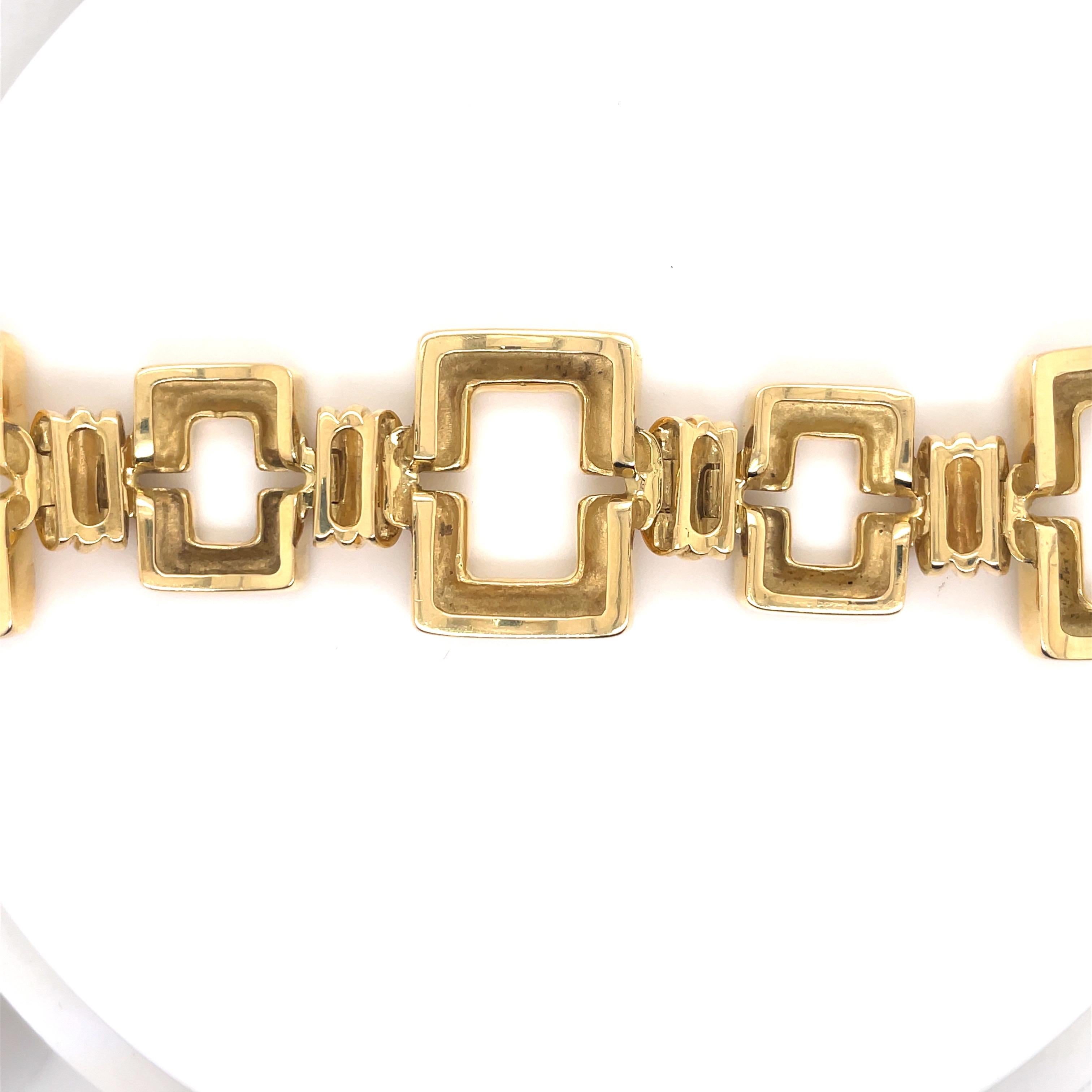 Women's  18 Karat Yellow Gold Rectangle Link bracelet 104.6 Grams