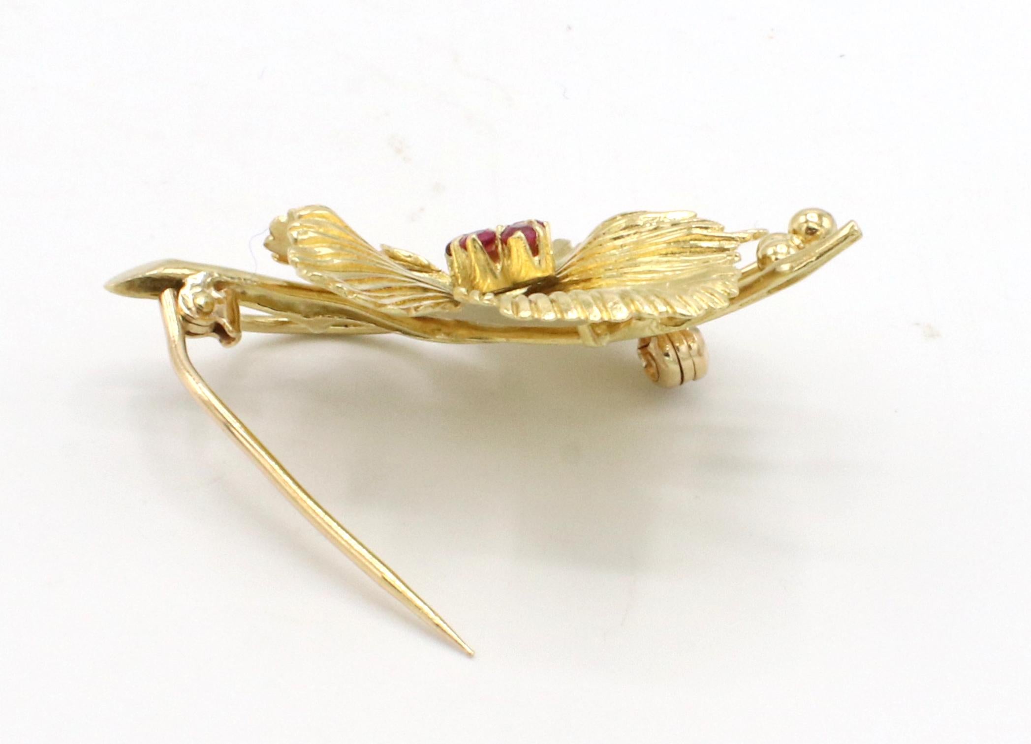 Tiffany & Co. 18 Karat Yellow Gold Ruby Leaf Pin Brooch In Excellent Condition In  Baltimore, MD