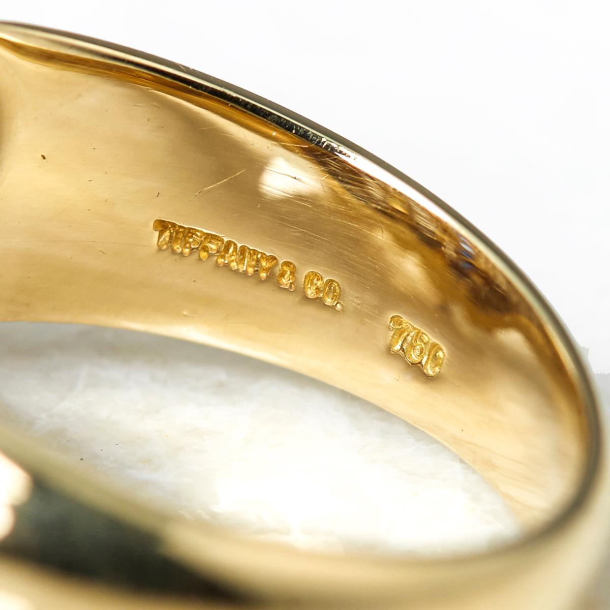 Tiffany & Co. 18 Karat Yellow Gold Sapphire Diamond Vintage Ring 1