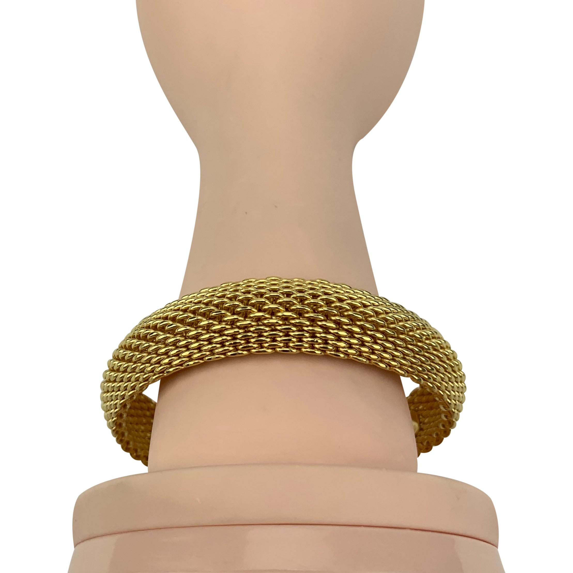 Tiffany & Co. 18 Karat Yellow Gold Somerset Flexible Mesh Bracelet In Good Condition In Guilford, CT