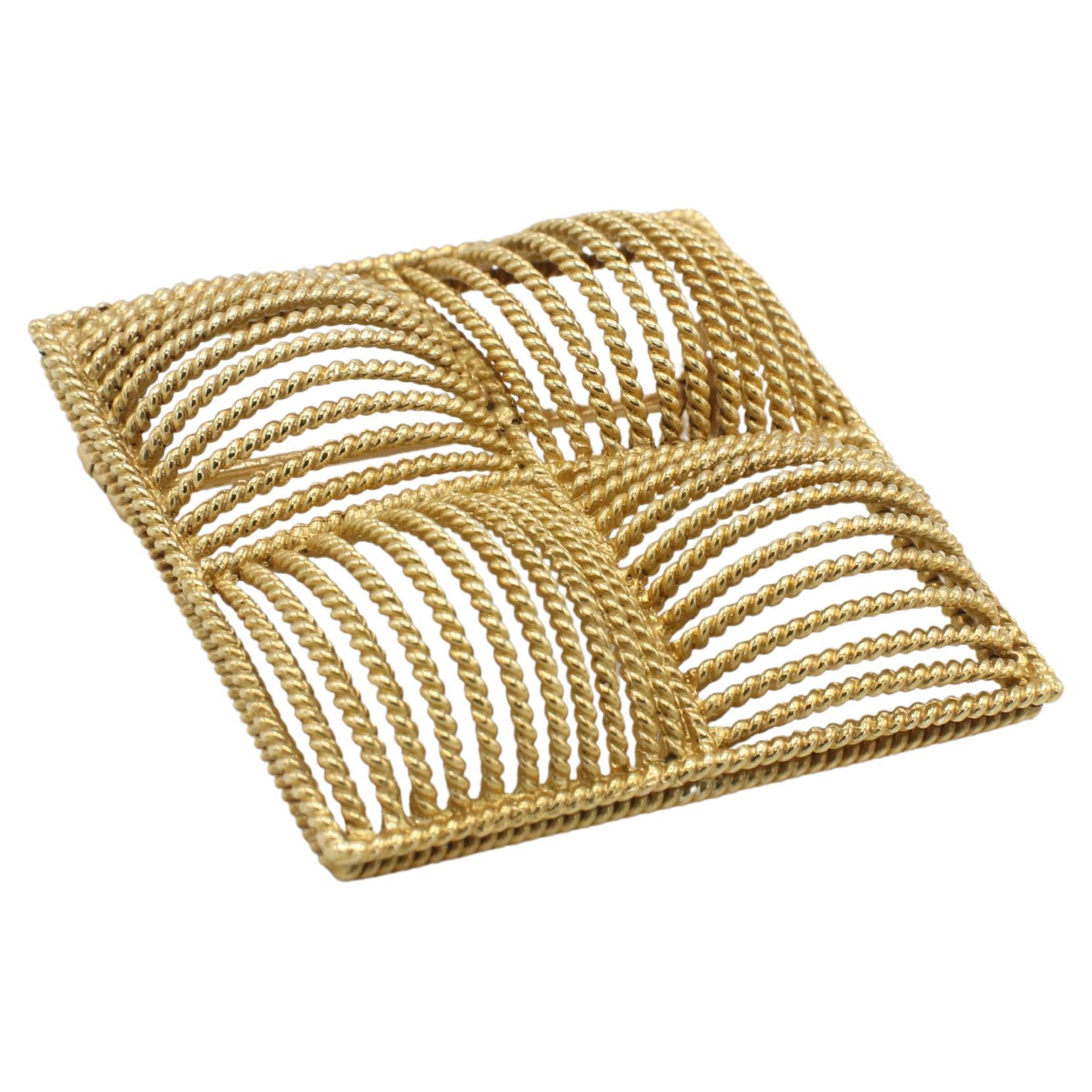 Retro Tiffany & Co. 18 Karat Yellow Gold Square Rope Brooch Pin For Sale