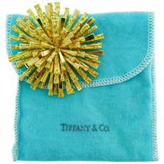 Tiffany & Co. 18 Karat Yellow Gold Starburst Pendant / Brooch Vintage with Pouch