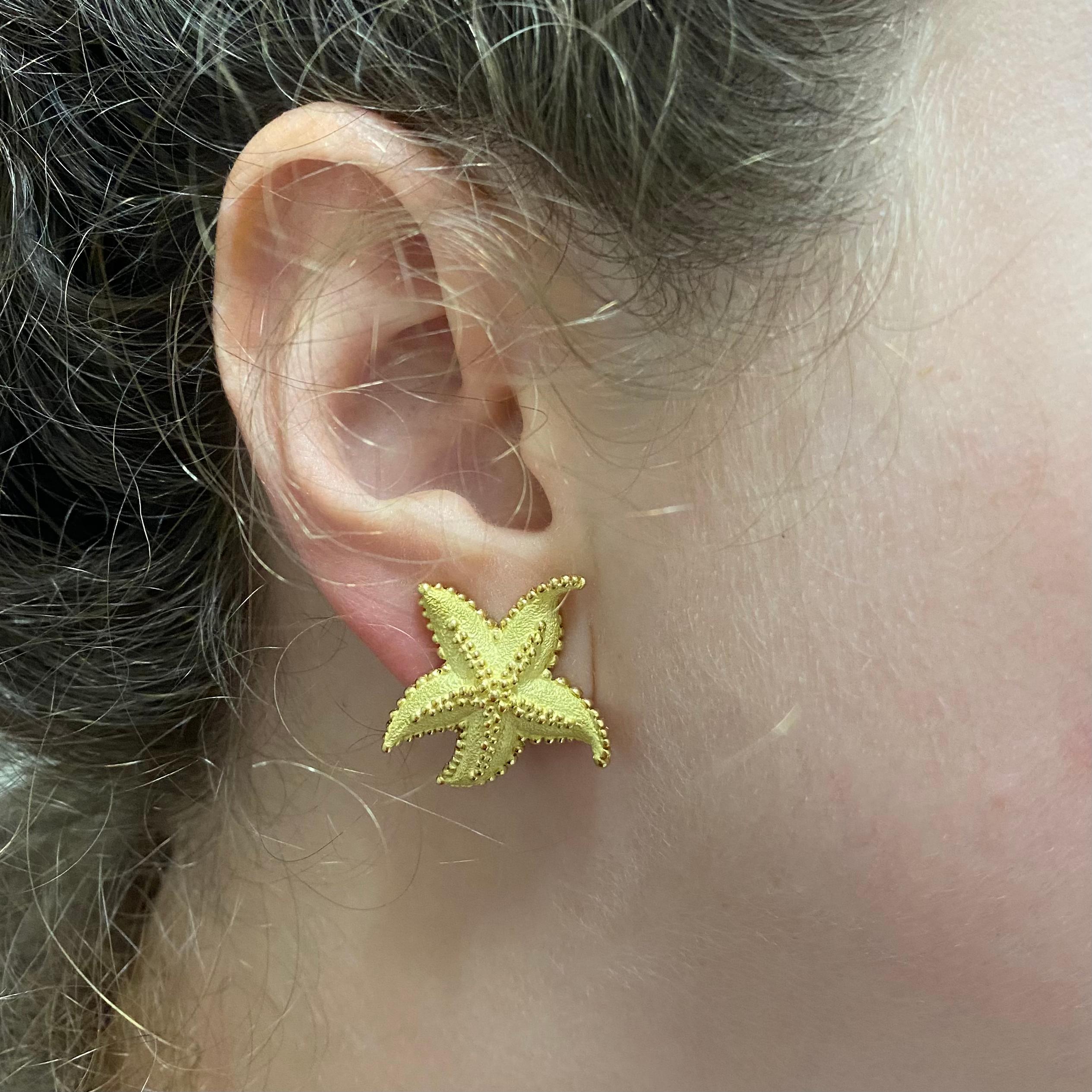 Tiffany & Co. 18 Karat Yellow Gold Starfish Earrings  In Excellent Condition In  Baltimore, MD