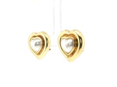 Tiffany & Co 18 Karat Yellow Gold Stud Earrings 22.9 Grams with 9.45mm Pearl