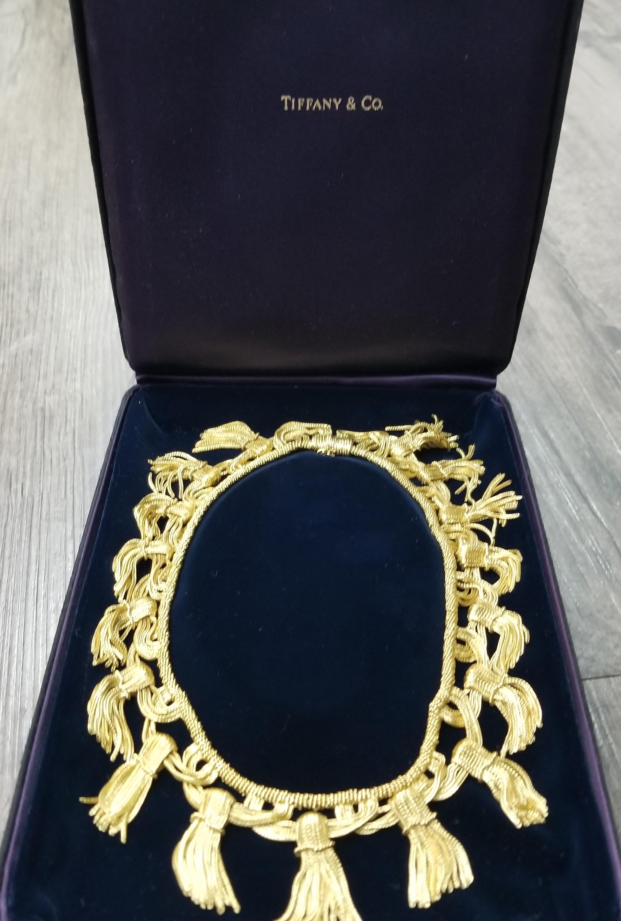 18 Karat Yellow Gold Tassel Necklace inspire by Tiffany & Co.  3