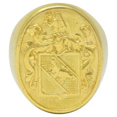 Tiffany & Co. 18 Karat Yellow Gold Vintage Heraldry Unisex Signet Ring