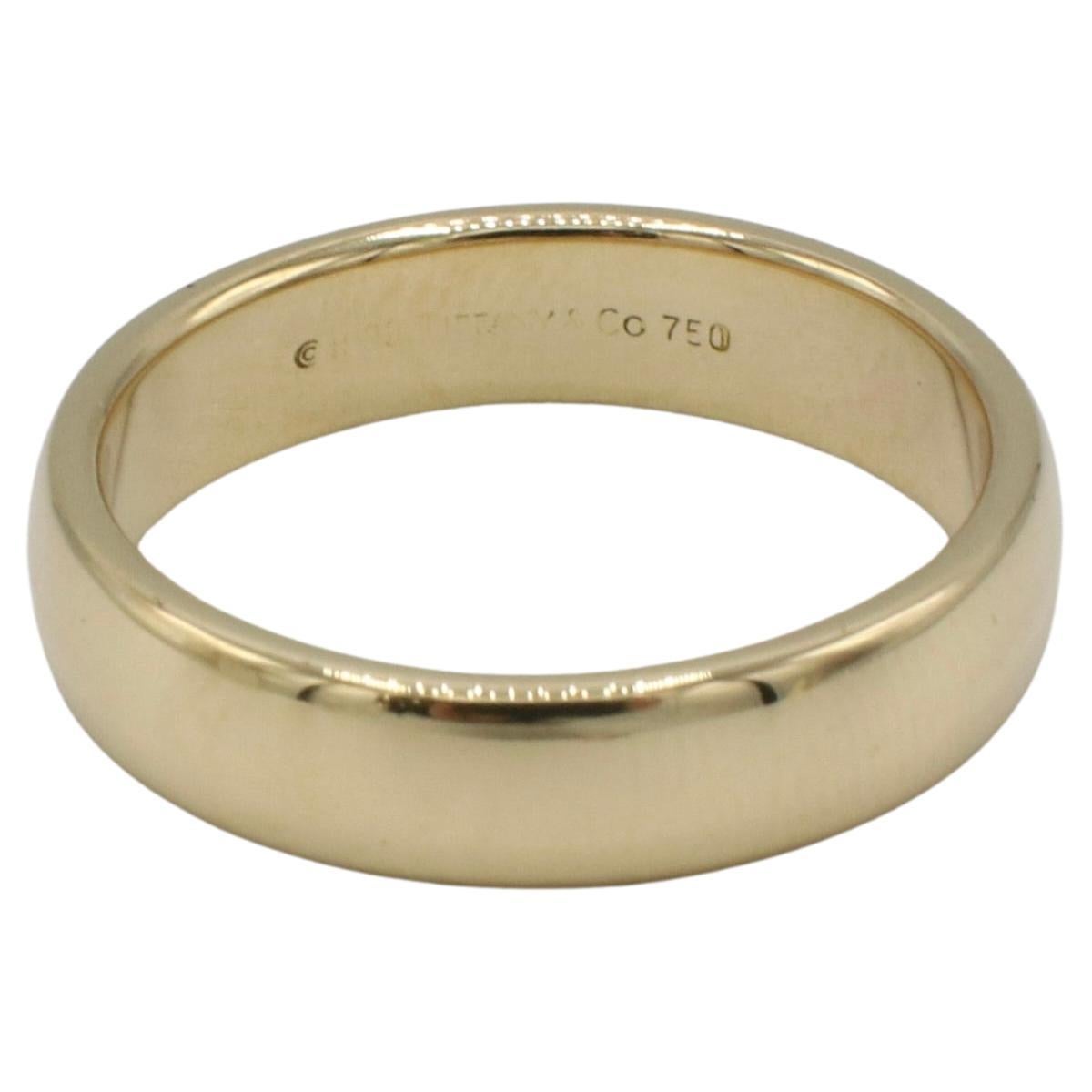 Moderno Tiffany & Co. Anello nuziale in oro giallo 18 carati 5MM, 1999 in vendita