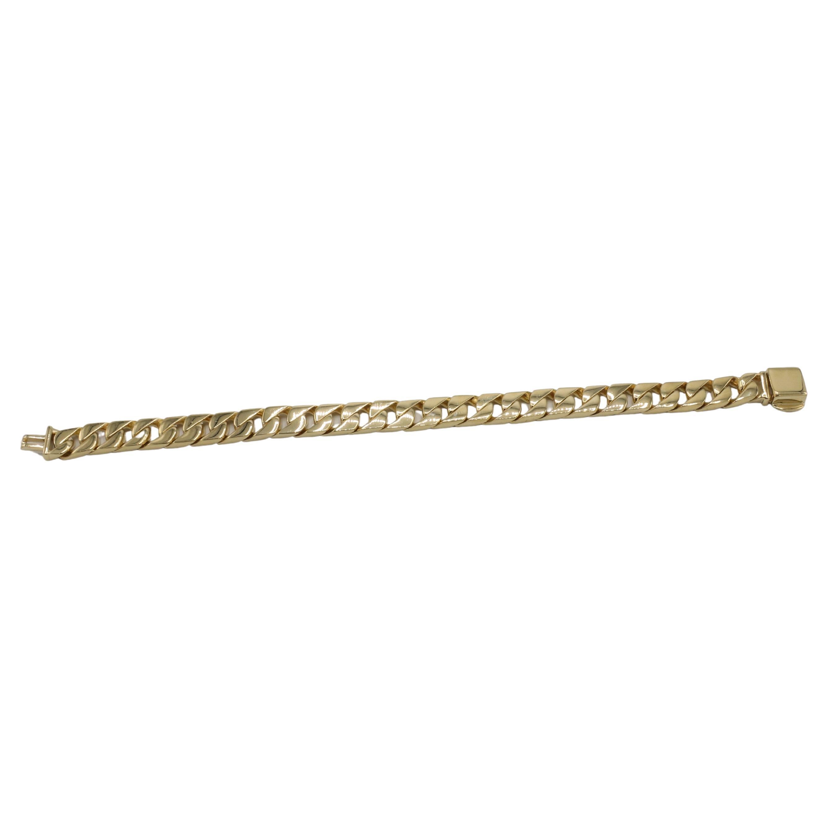 Tiffany & Co. 18 Karat Gelbgold XL Curb Link Armband, massive Kette, Armband 
Metall: 18k Gelbgold
Gewicht: 65.8 Gramm
Länge: 8 Zoll (XL)
Breite: 9mm
Unterzeichnet: ©T&Co. Au750 ITALIEN
Einzelhandel: $11.800 USD
Hinweis: Box enthalten (äußere Box