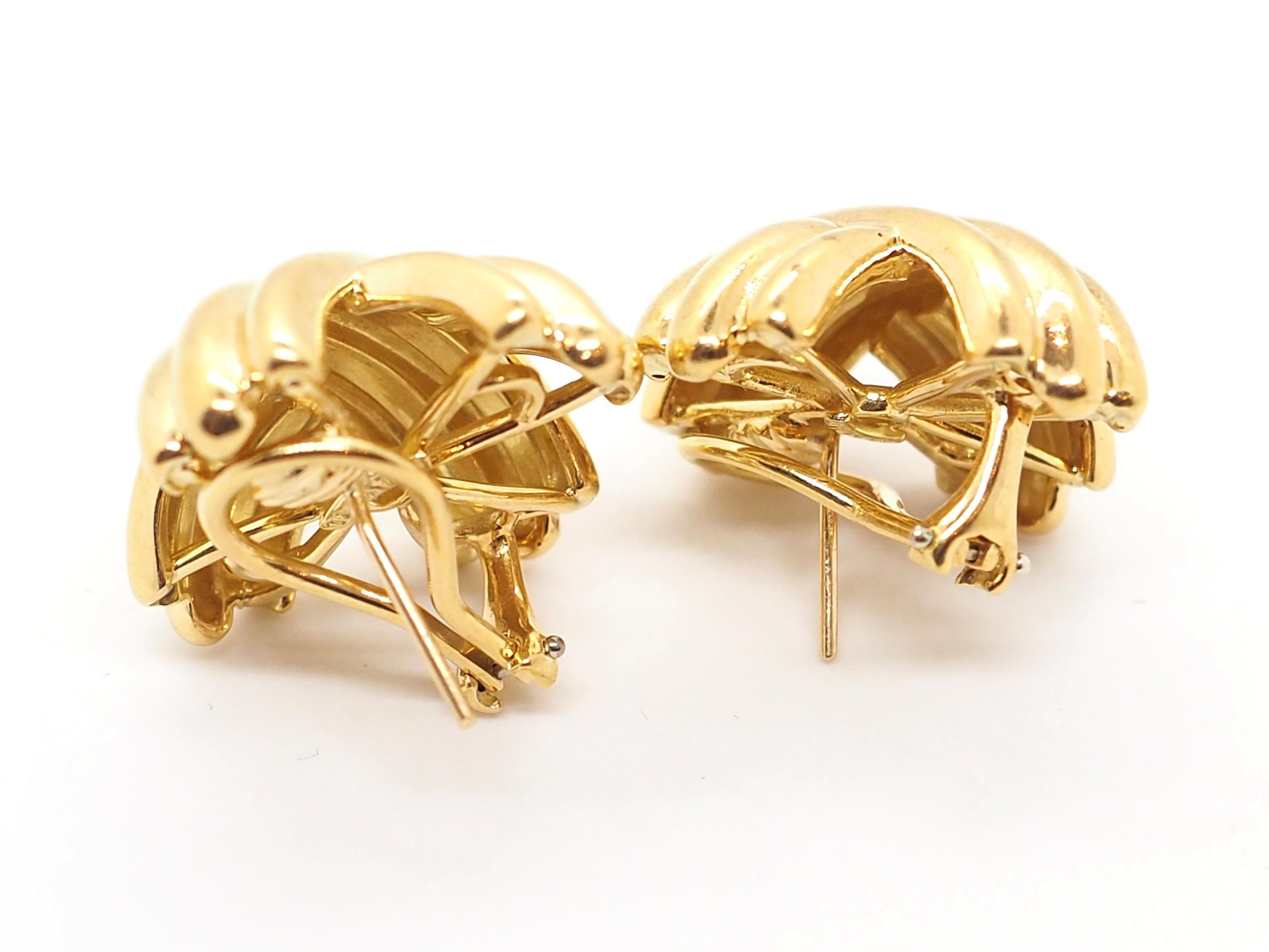 Tiffany & Co. Boucles d'oreilles à clips en or 18 carats Unisexe en vente