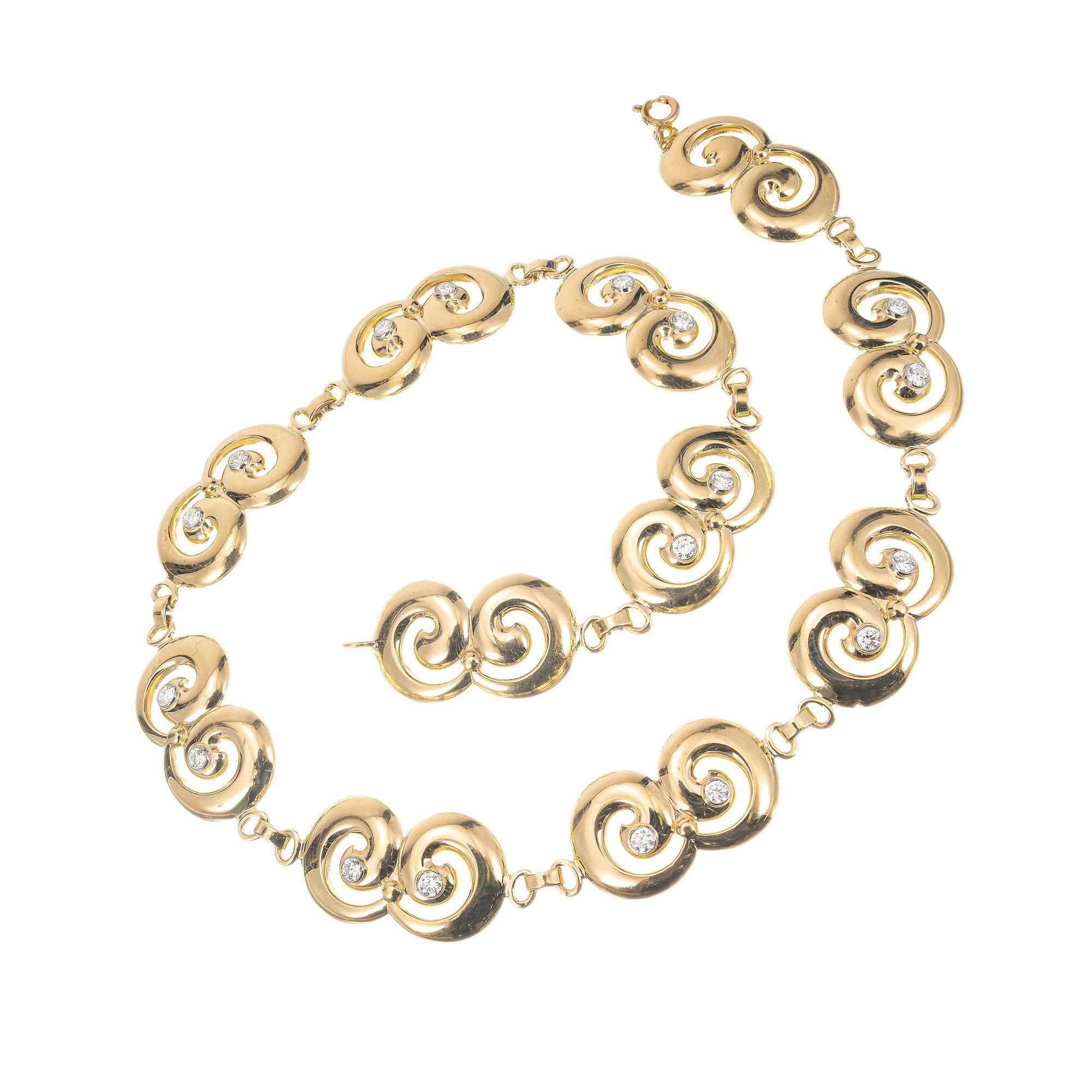 Round Cut Tiffany & Co 1.80 Carat Diamond Yellow Gold Swirl Link Necklace For Sale