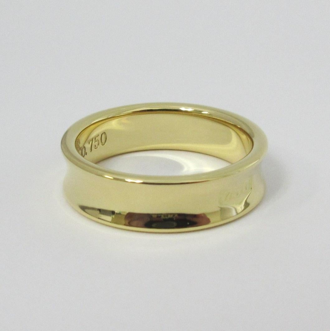 TIFFANY & Co. 1837 18K Gold 6mm Band Ring 9 For Sale 4
