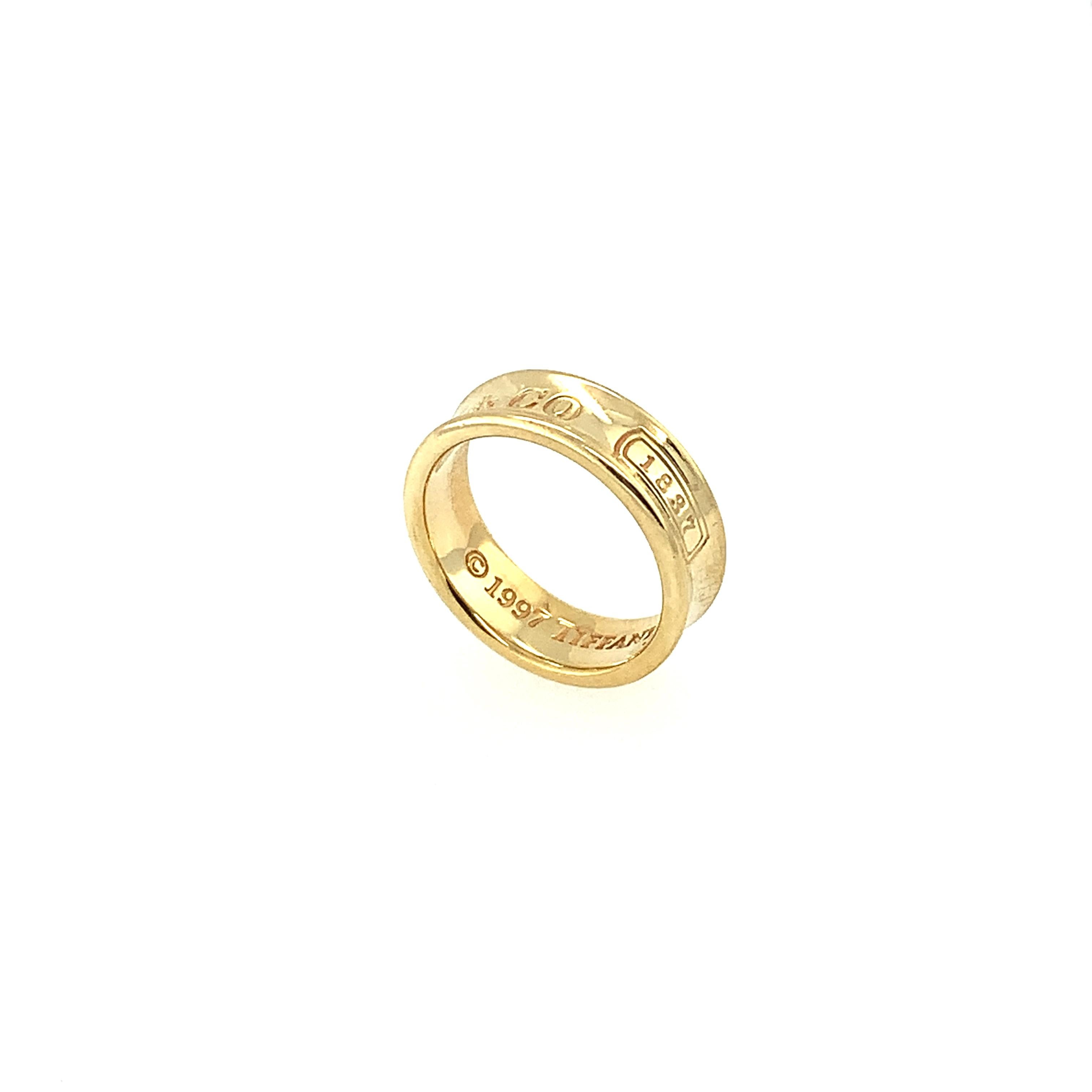 Tiffany & Co. 1837 Collection Engraved 18K Gold Ring In Good Condition In Delray Beach, FL