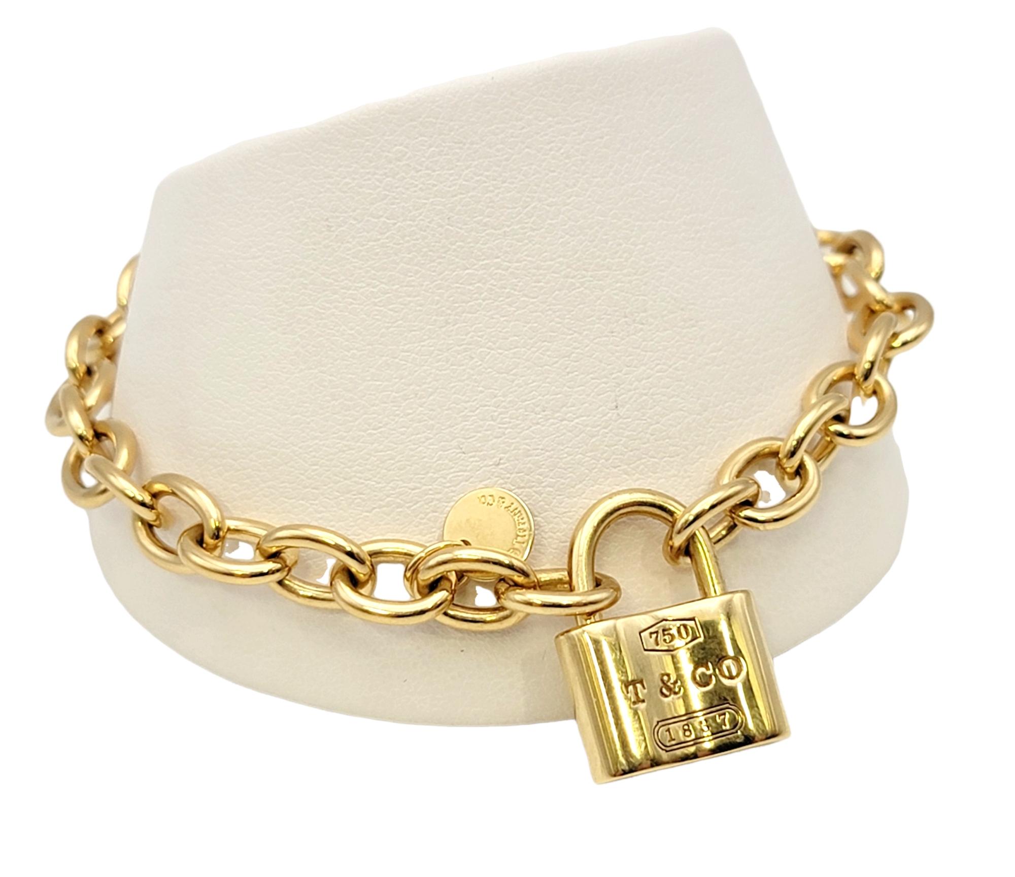 Tiffany & Co. 1837 Lock Circle Chain Link Bracelet in 18 Karat Yellow Gold 2