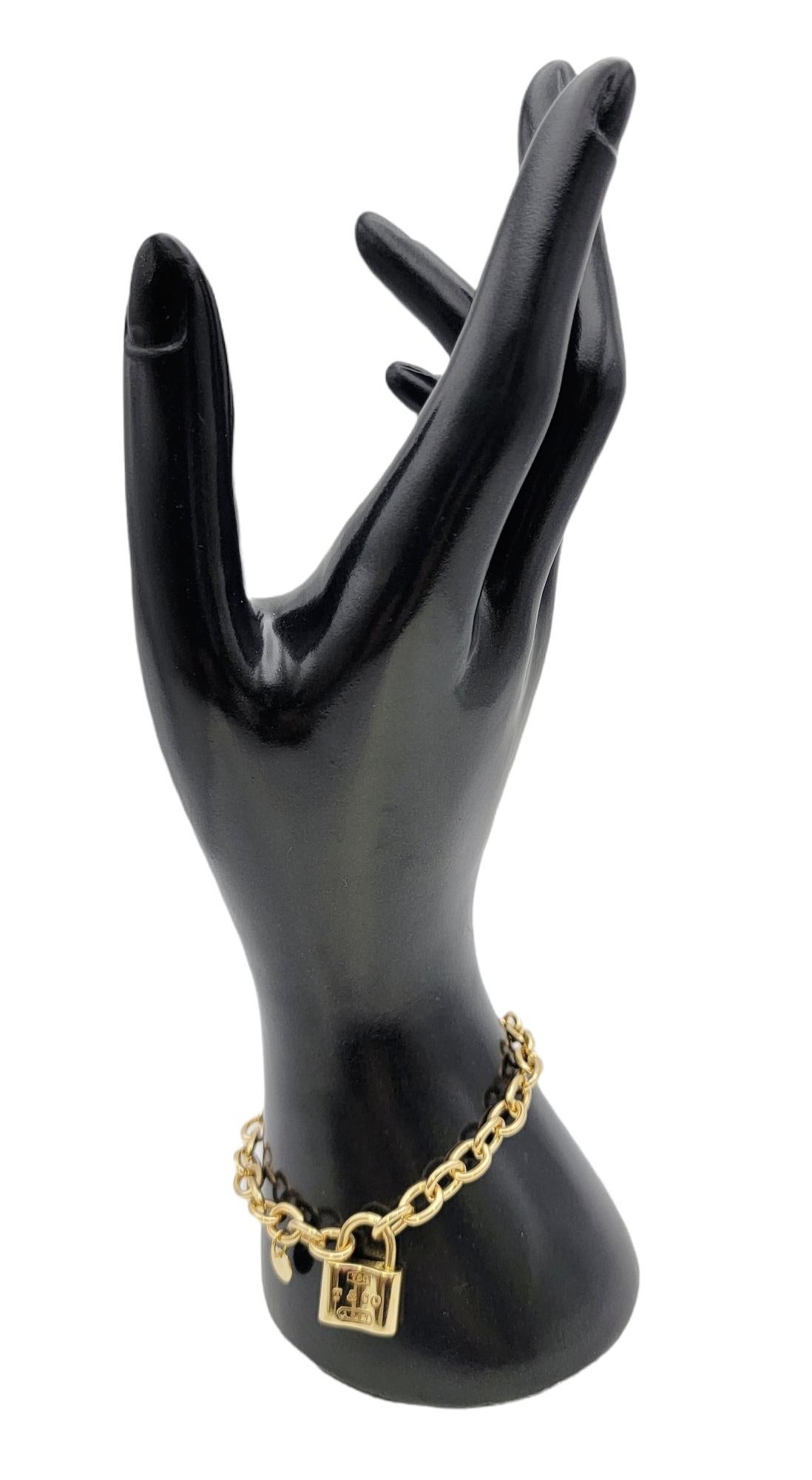 Tiffany & Co. 1837 Lock Circle Chain Link Bracelet in 18 Karat Yellow Gold 3