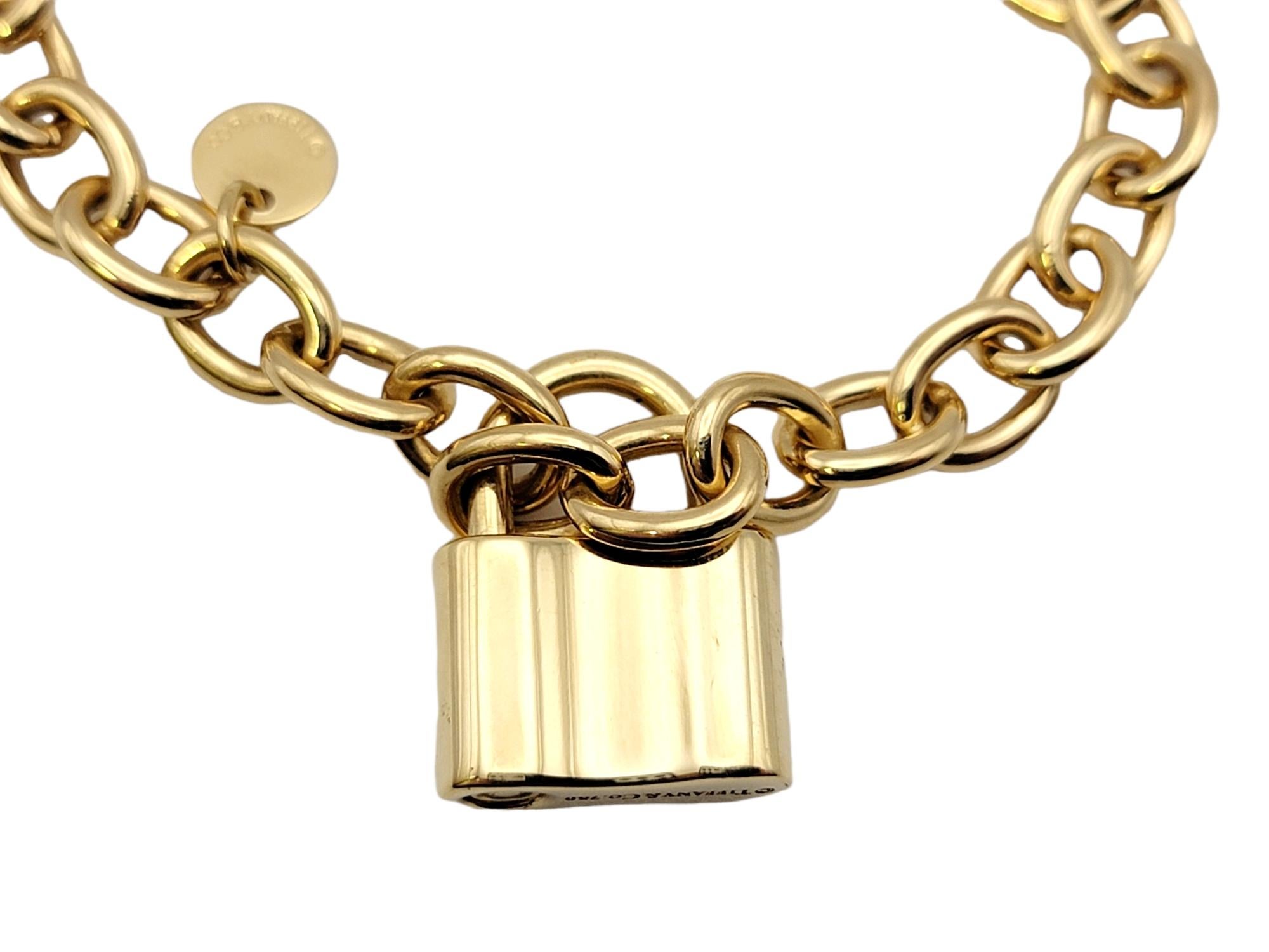 Contemporary Tiffany & Co. 1837 Lock Circle Chain Link Bracelet in 18 Karat Yellow Gold