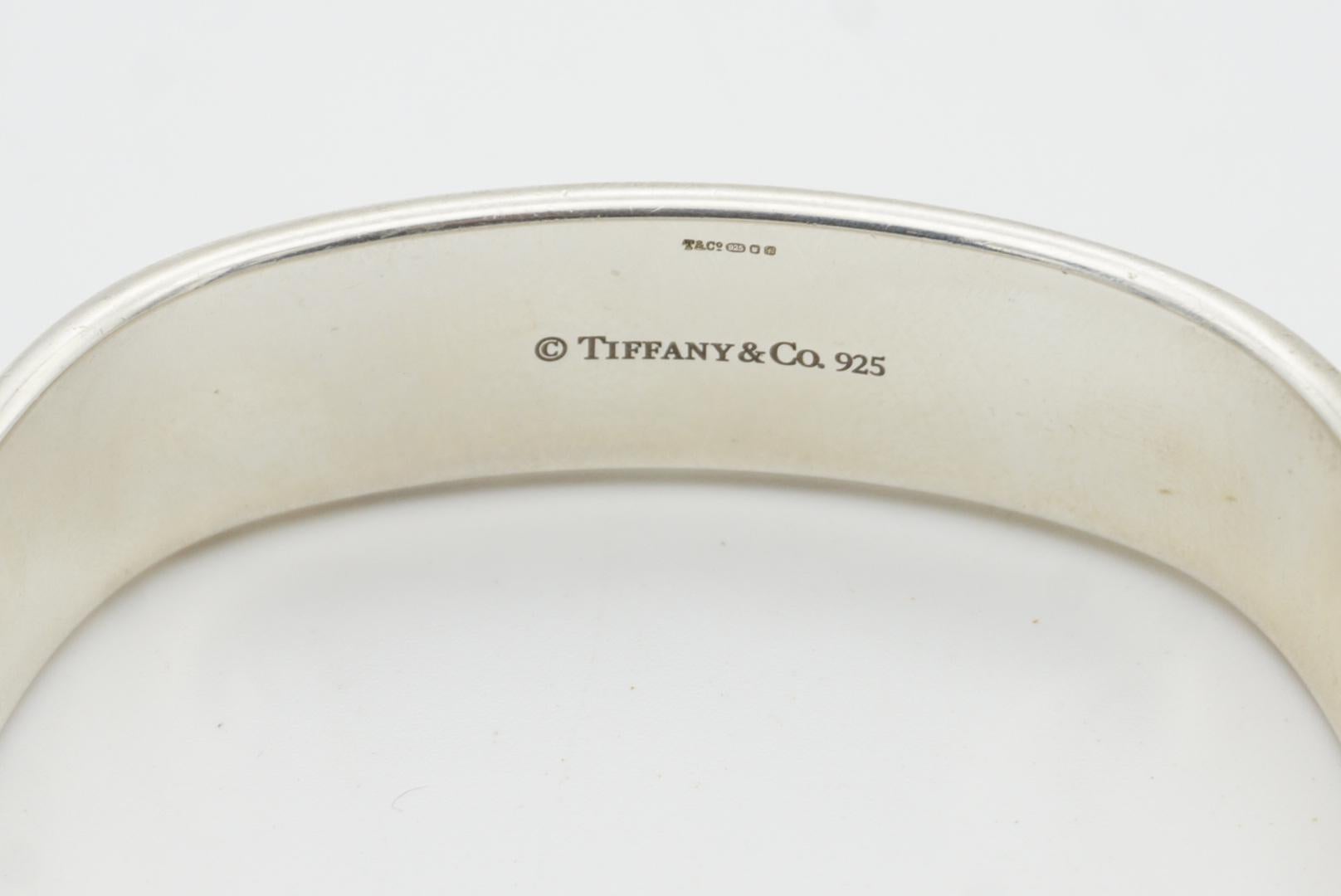 Tiffany & Co. 1837 Brazalete vintage cuadrado de cojín Plata de ley 925 en venta 8