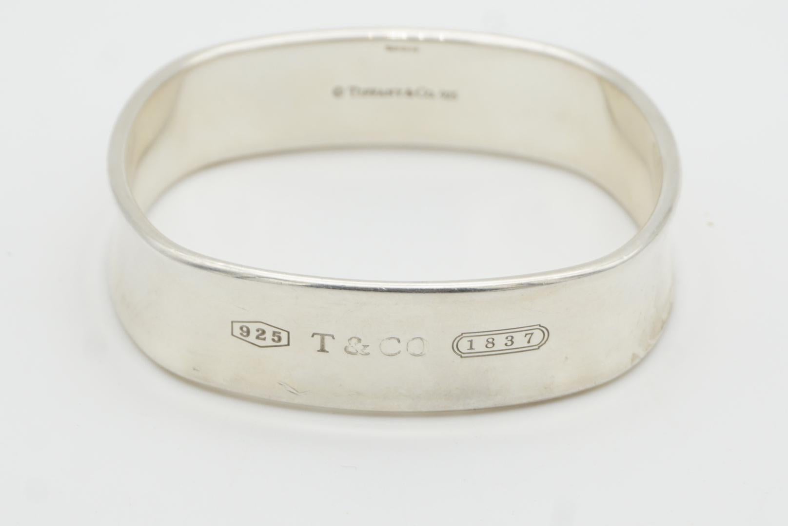 Tiffany & Co. 1837 Brazalete vintage cuadrado de cojín Plata de ley 925 en venta 3