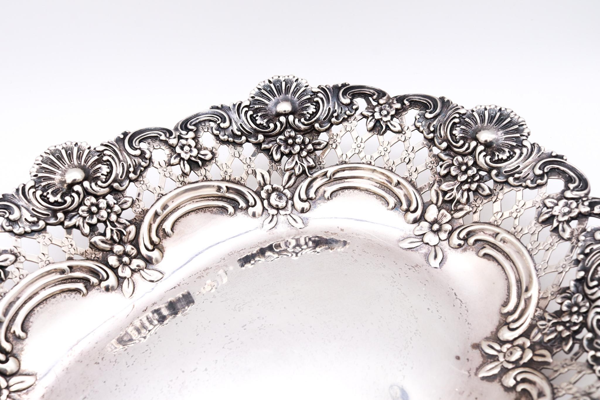 Tiffany & Co. 1893 Charles L. Tiffany English King Pattern Sterling Server Tray In Excellent Condition In Miami, FL
