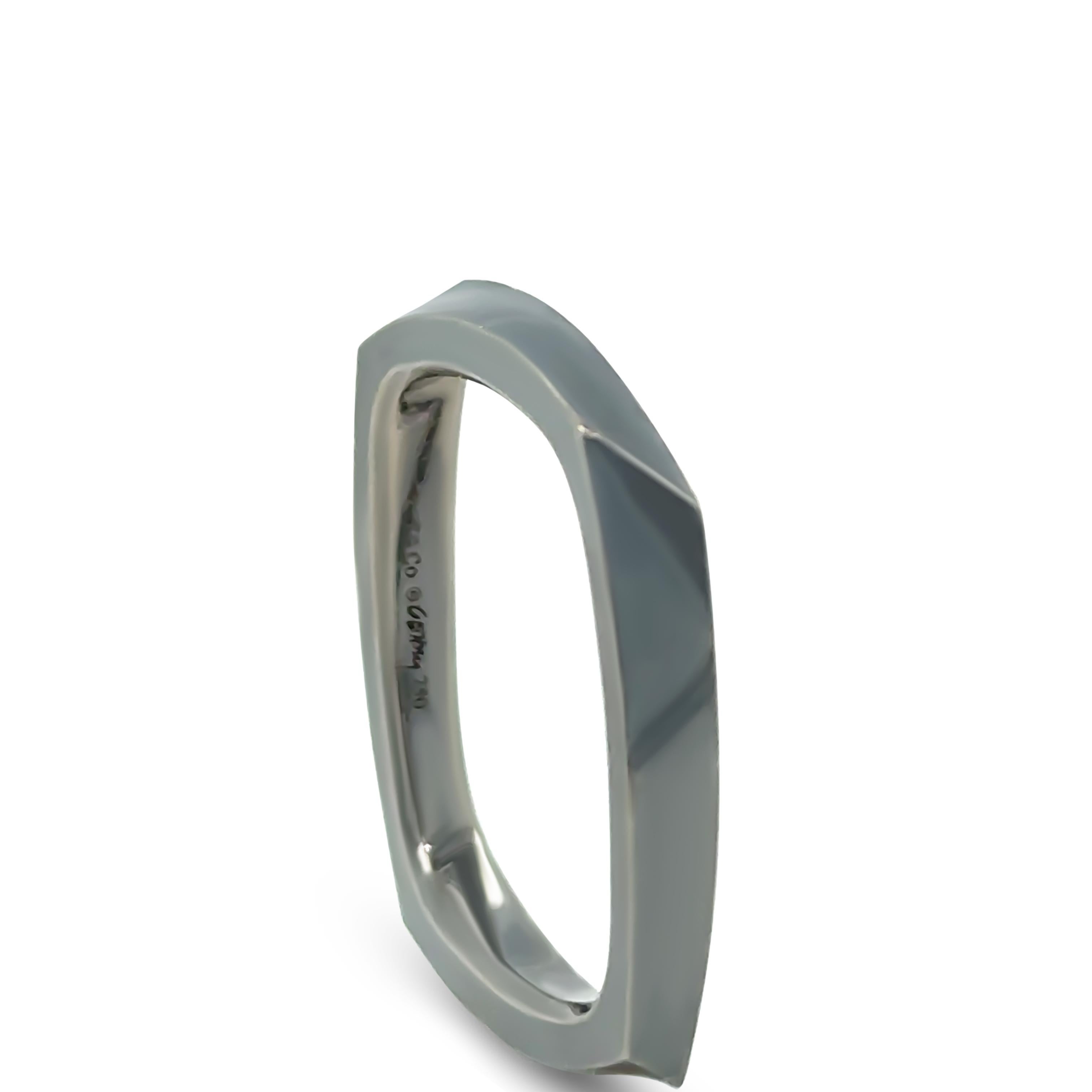 Tiffany & Co 18ct Black Gold Frank Gehry for Tiffany & Co Torque Ring 8.30g en vente 2