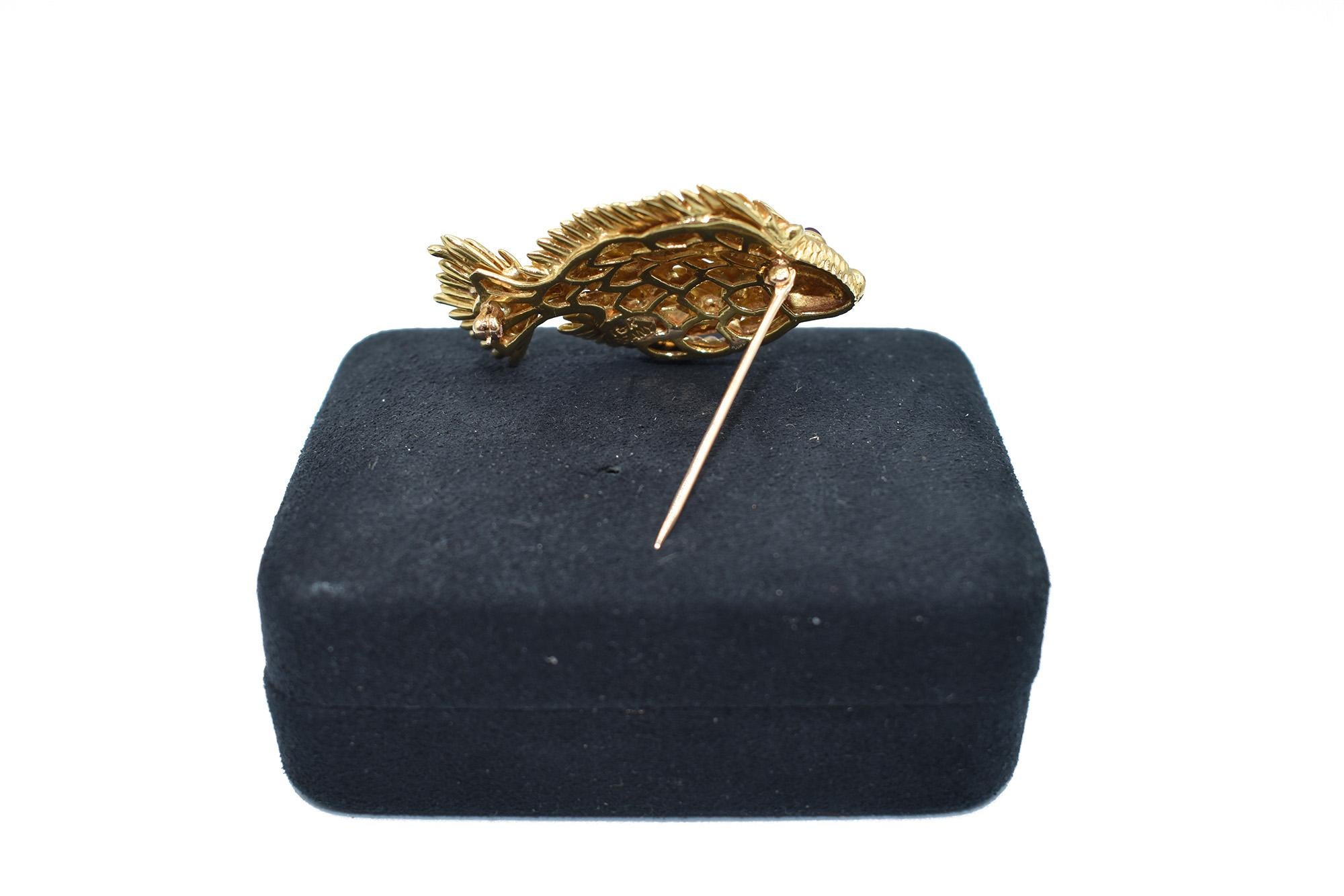 Broche poisson en or 18ct de Tiffany & Co. Unisexe en vente