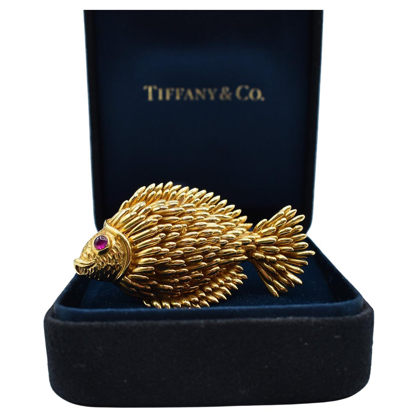 Broche poisson en or 18ct de Tiffany & Co. en vente