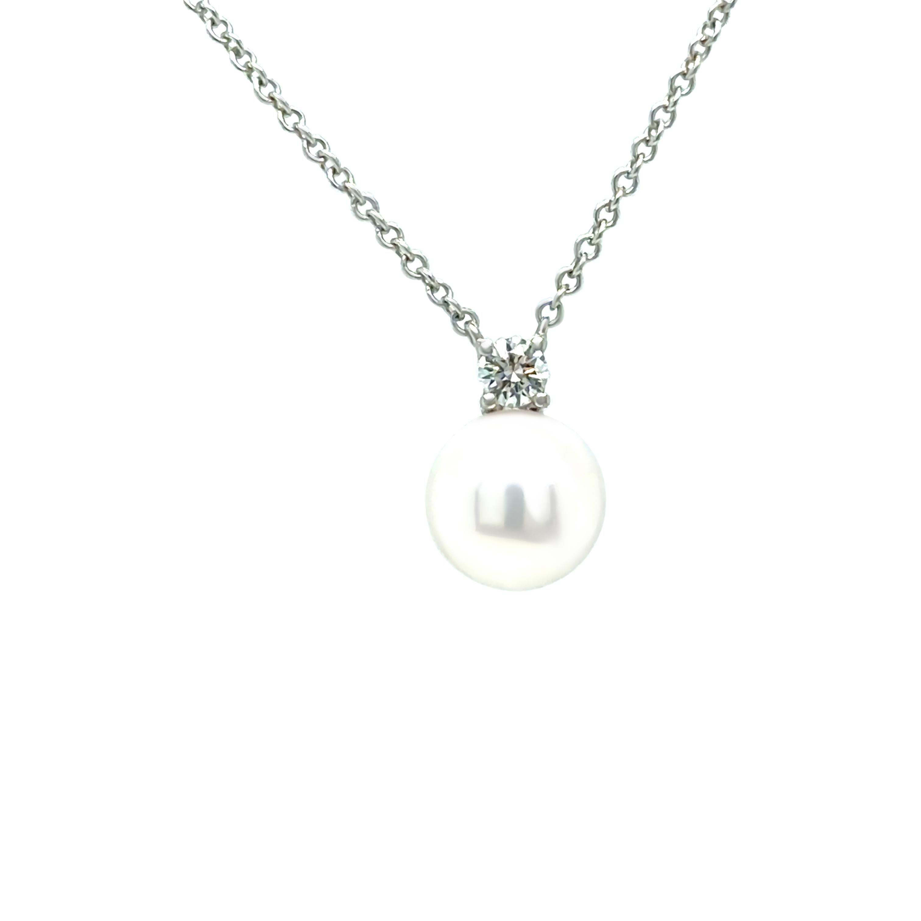 Round Cut Tiffany & Co. 18ct White Gold Akoya Pearl Diamond Pendant Necklace 2.63g For Sale
