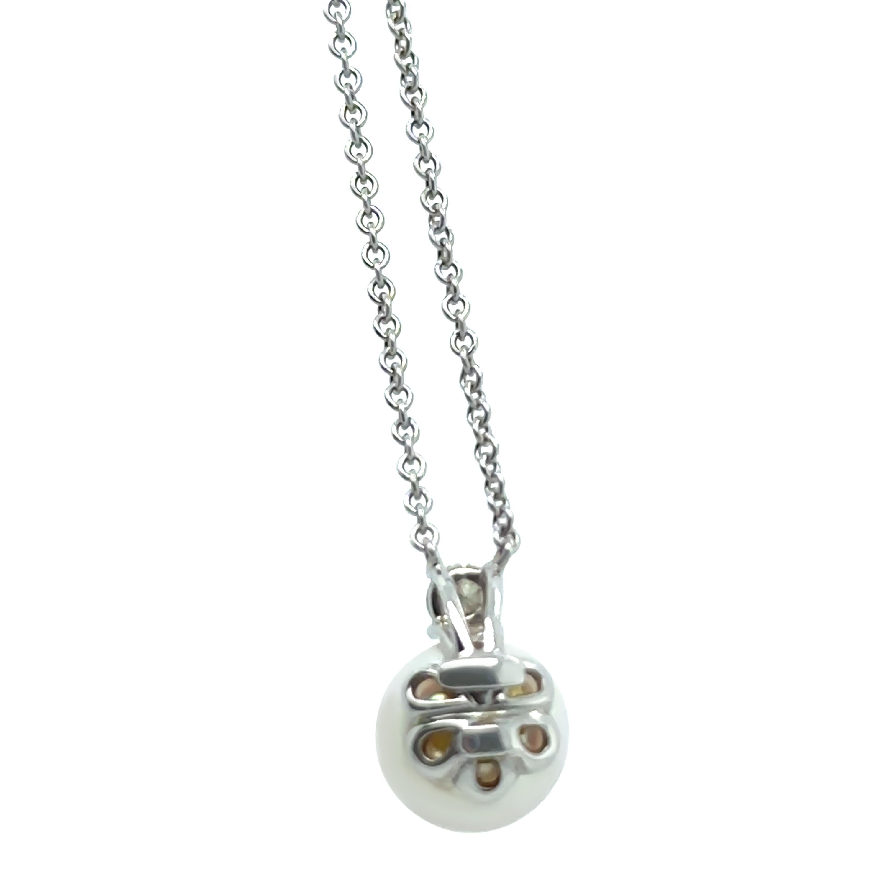 Women's Tiffany & Co. 18ct White Gold Akoya Pearl Diamond Pendant Necklace 2.63g For Sale