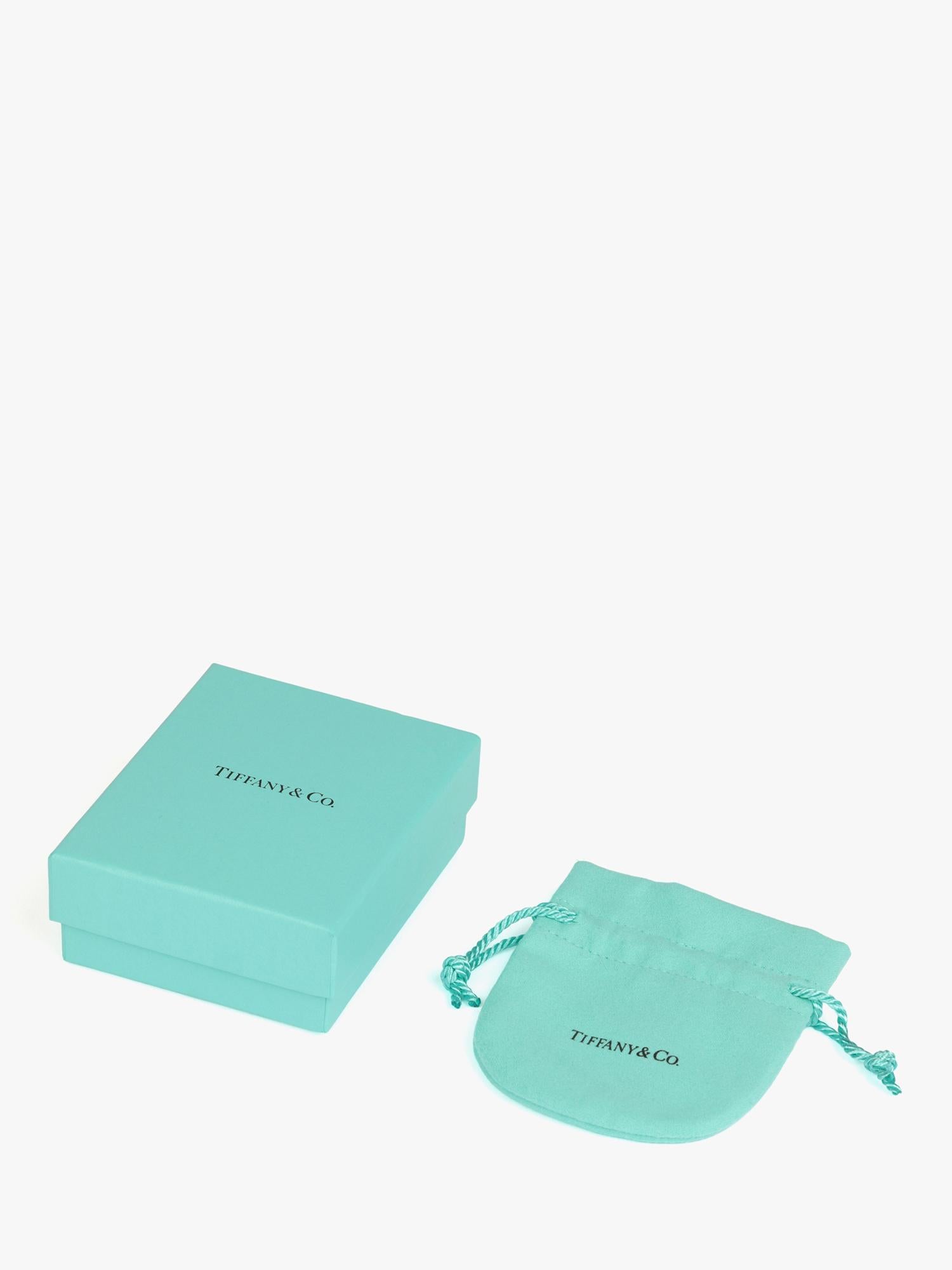 Tiffany & Co. Pendentif Elsa Peretti en or jaune 18 carats avec cœur ouvert de 16 mm Pour femmes en vente