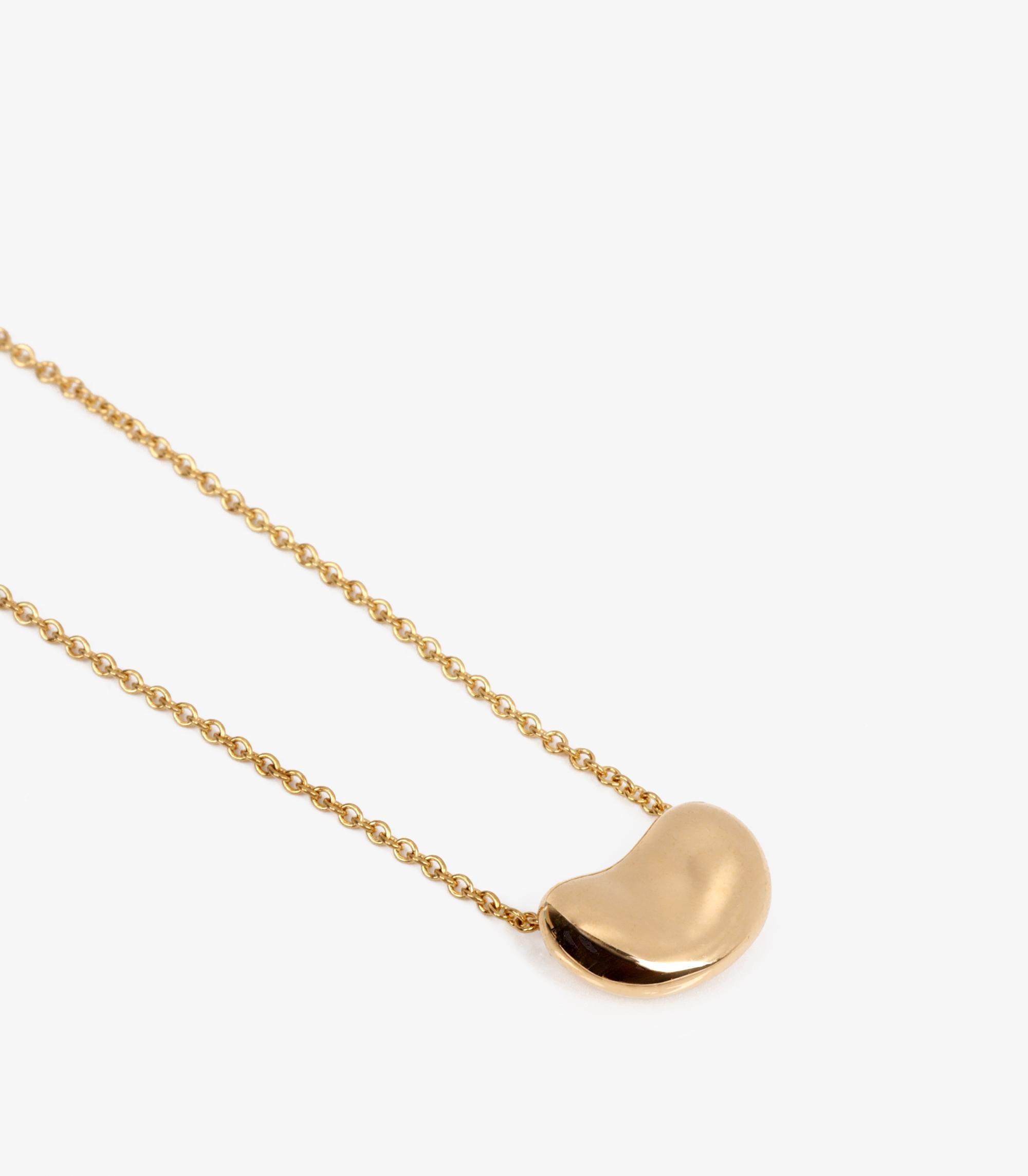 Tiffany & Co. 18ct Yellow Gold Elsa Peretti 11mm Bean Design Pendant

Product Details
Xupes Ref: J1489
Brand: Tiffany & Co.
Model: Bean Design Necklace
Type: Necklace
Material(s): 18ct Yellow Gold

Specification
Total Weight: 4.2g
Necklace Length: