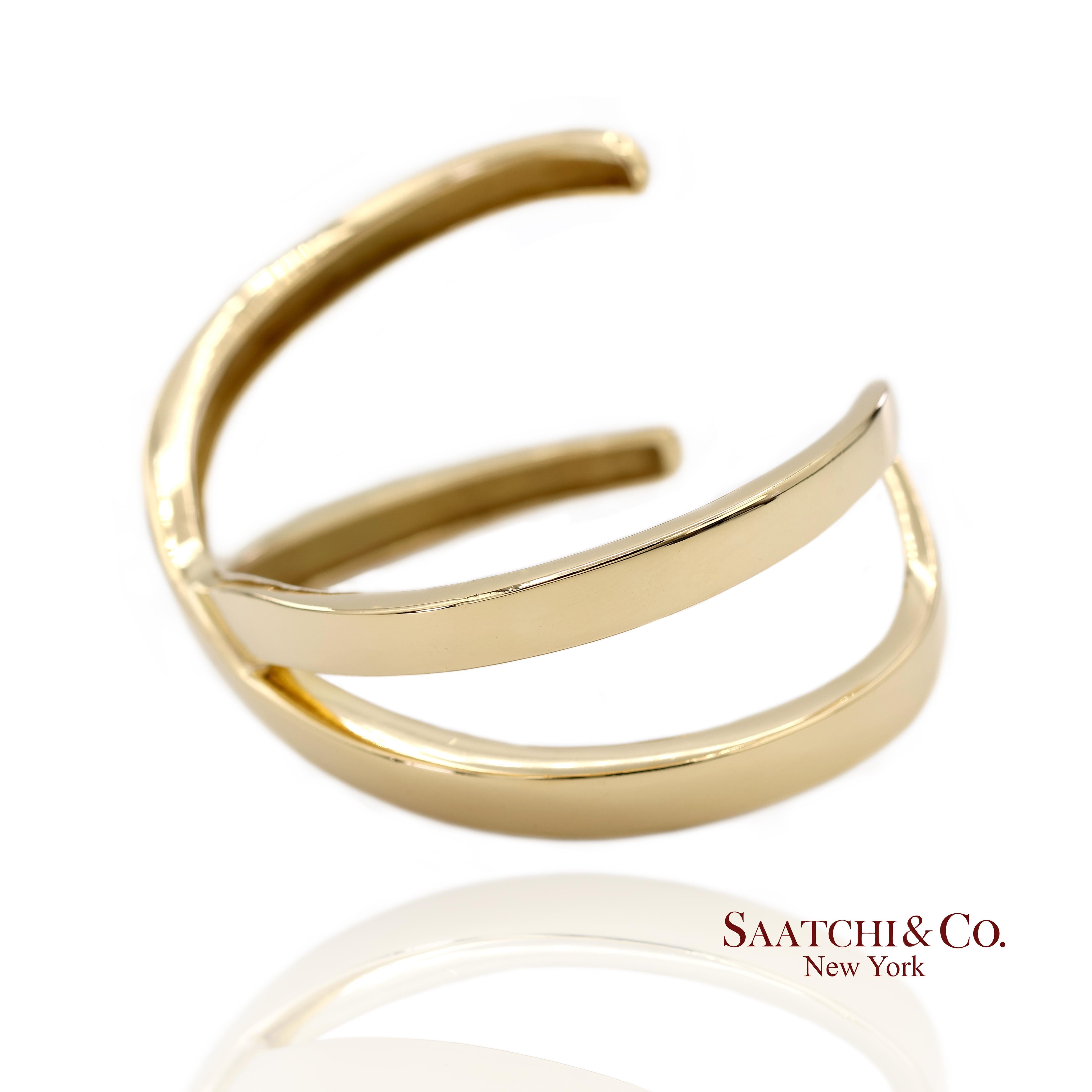 Tiffany & Co. 18K 750 Solid Yellow Gold Paloma Picasso Cuff Bangle Bracelet In Excellent Condition For Sale In New York, NY