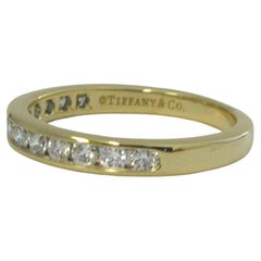 TIFFANY & Co. 18K Gold 3mm Halbkreis-Diamant-Hochzeitsring 7,5 
