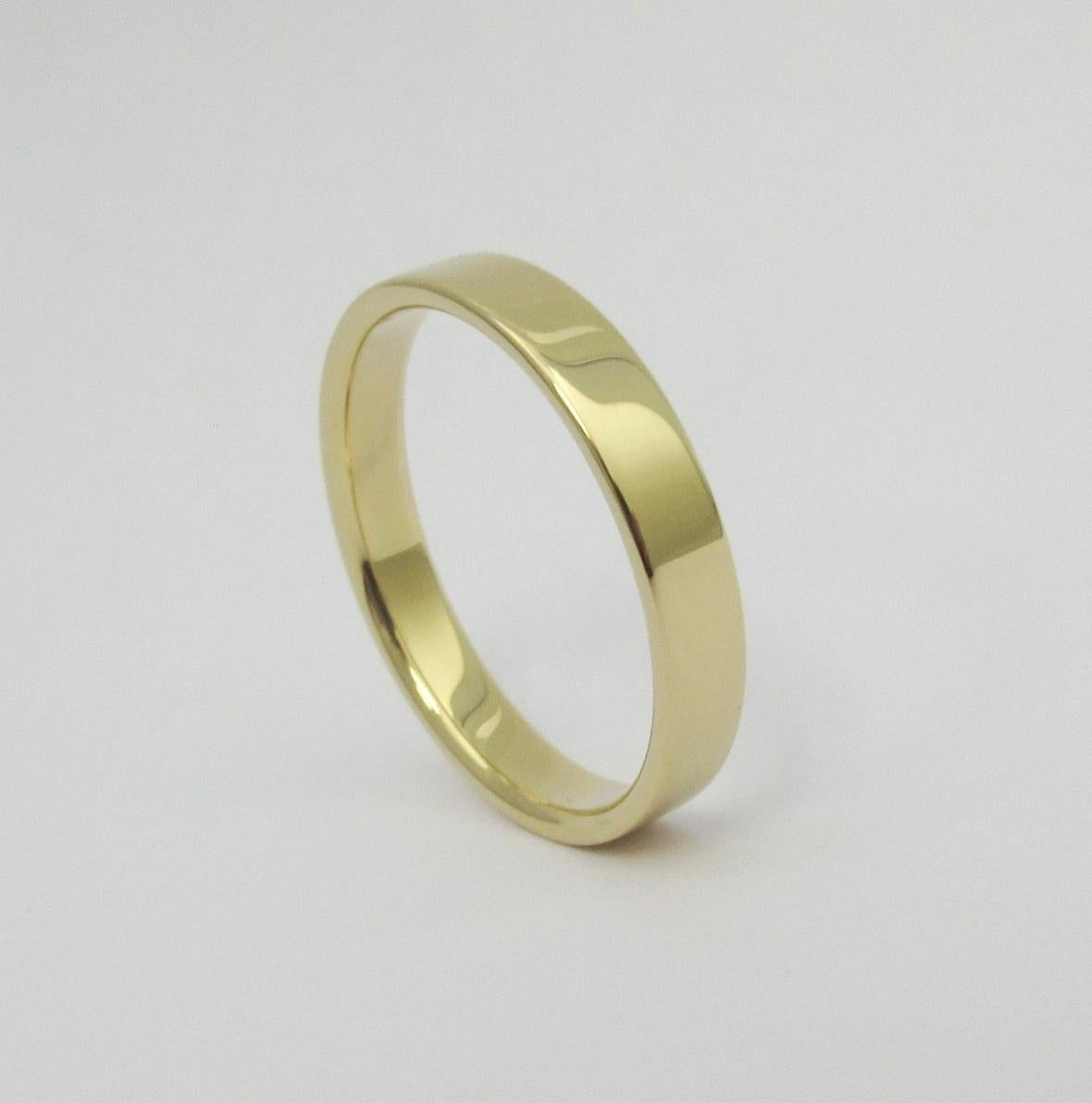 Women's or Men's TIFFANY & Co. 18K Gold 4mm Essential Flat Wedding Band Ring 11.5 For Sale