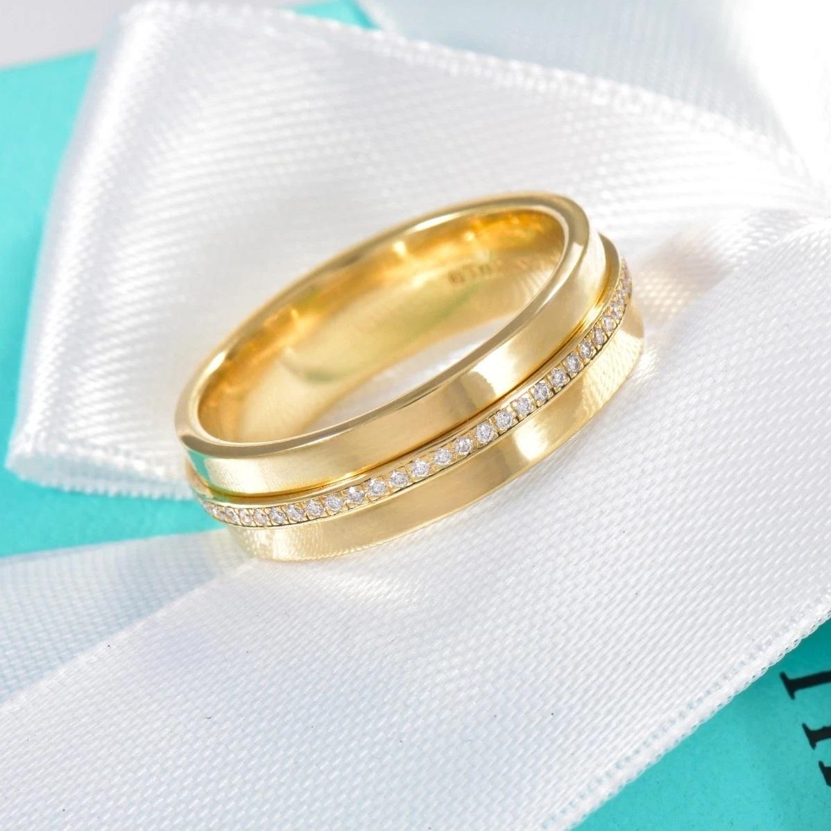 TIFFANY & Co. Anello a T con diamante largo 5,5 mm in oro 18 carati 7 in vendita 1