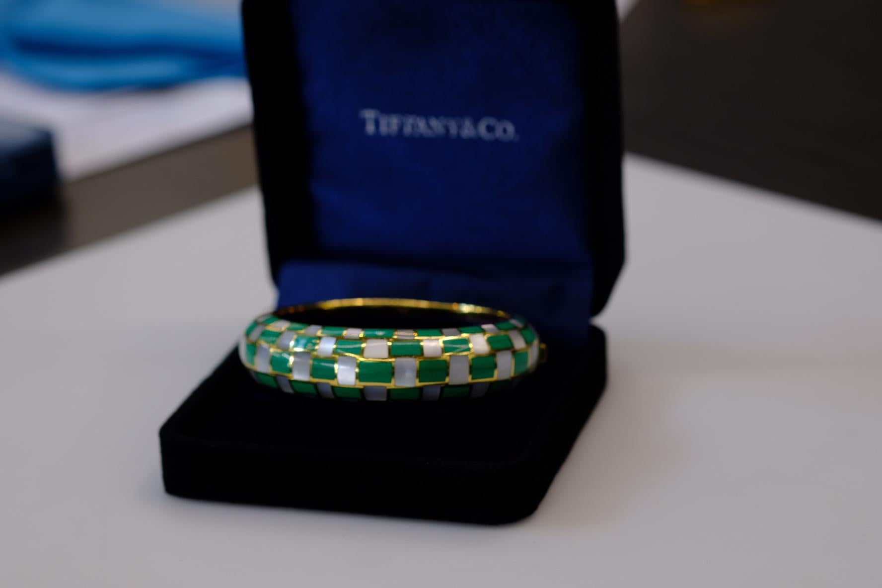 Tiffany & Co. Bracelet Angela Cummings en or 18 carats, nacre et malachite 3