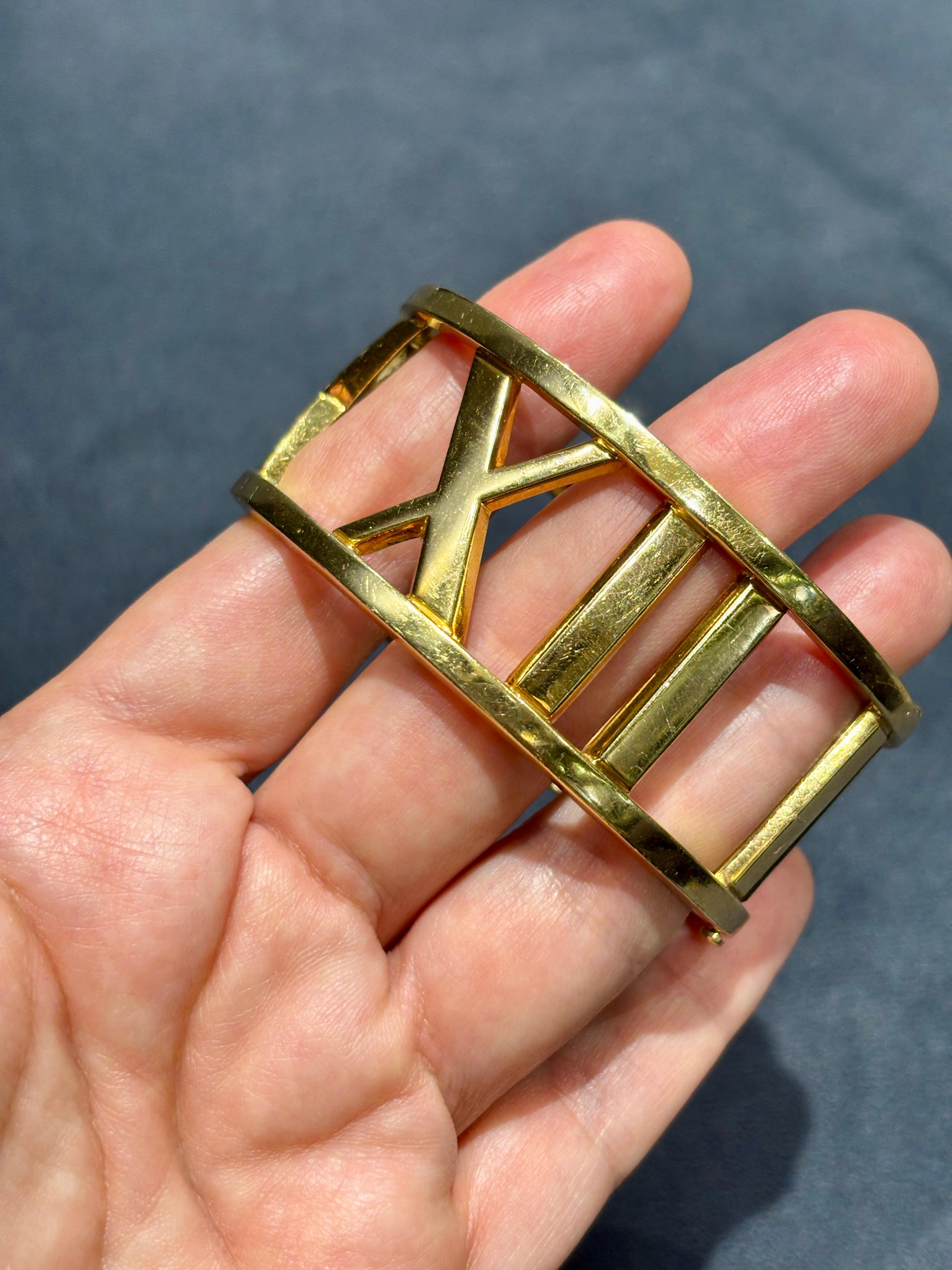 Tiffany & Co 18k gold Atlas bangle For Sale 2