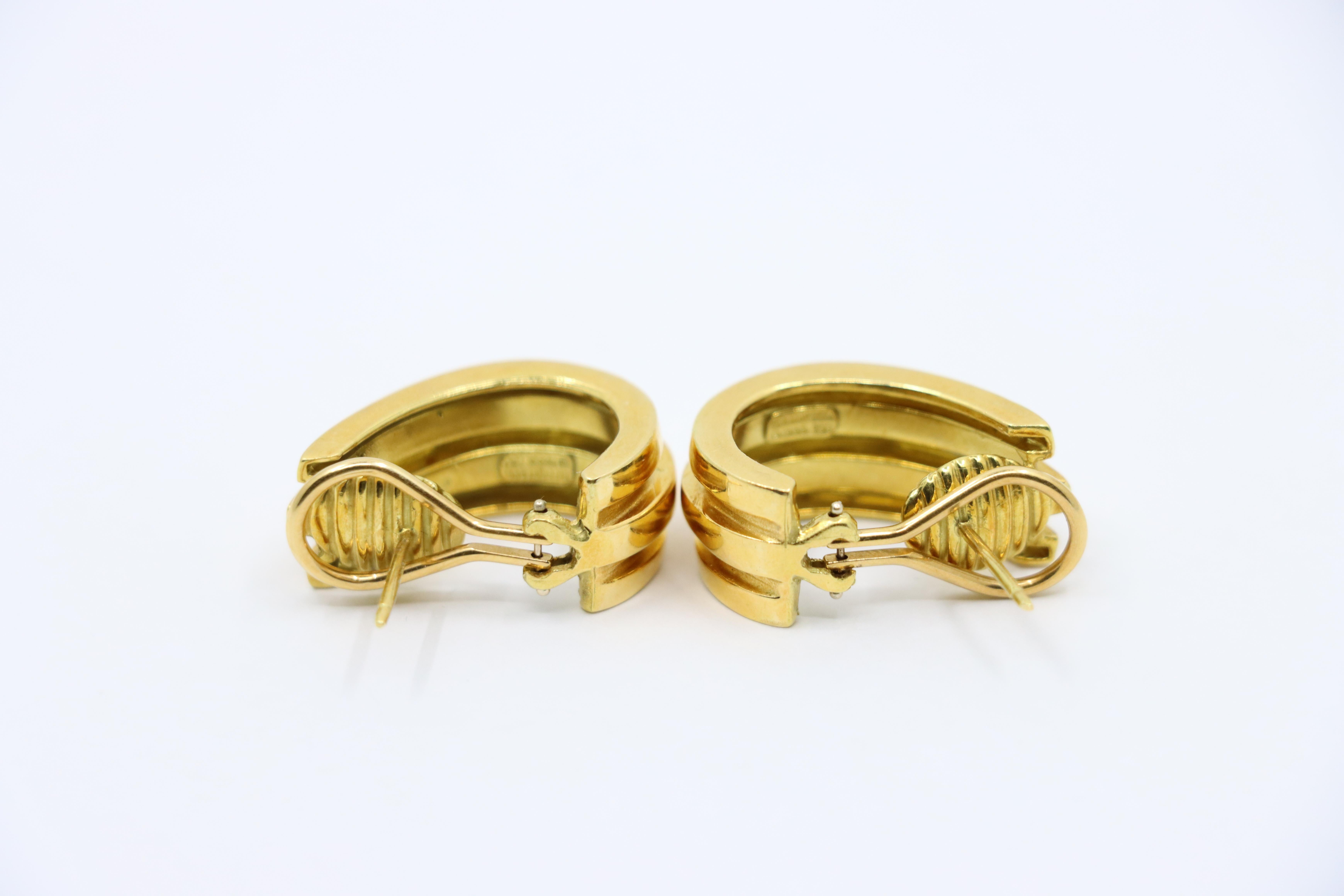 Tiffany & Co. 18K Gold Atlas Hoop Earrings For Sale 4