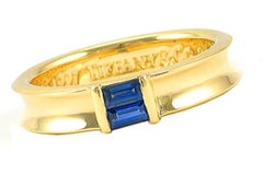 TIFFANY & Co. 18K Gold Blue Sapphire Stacking Ring 5.5