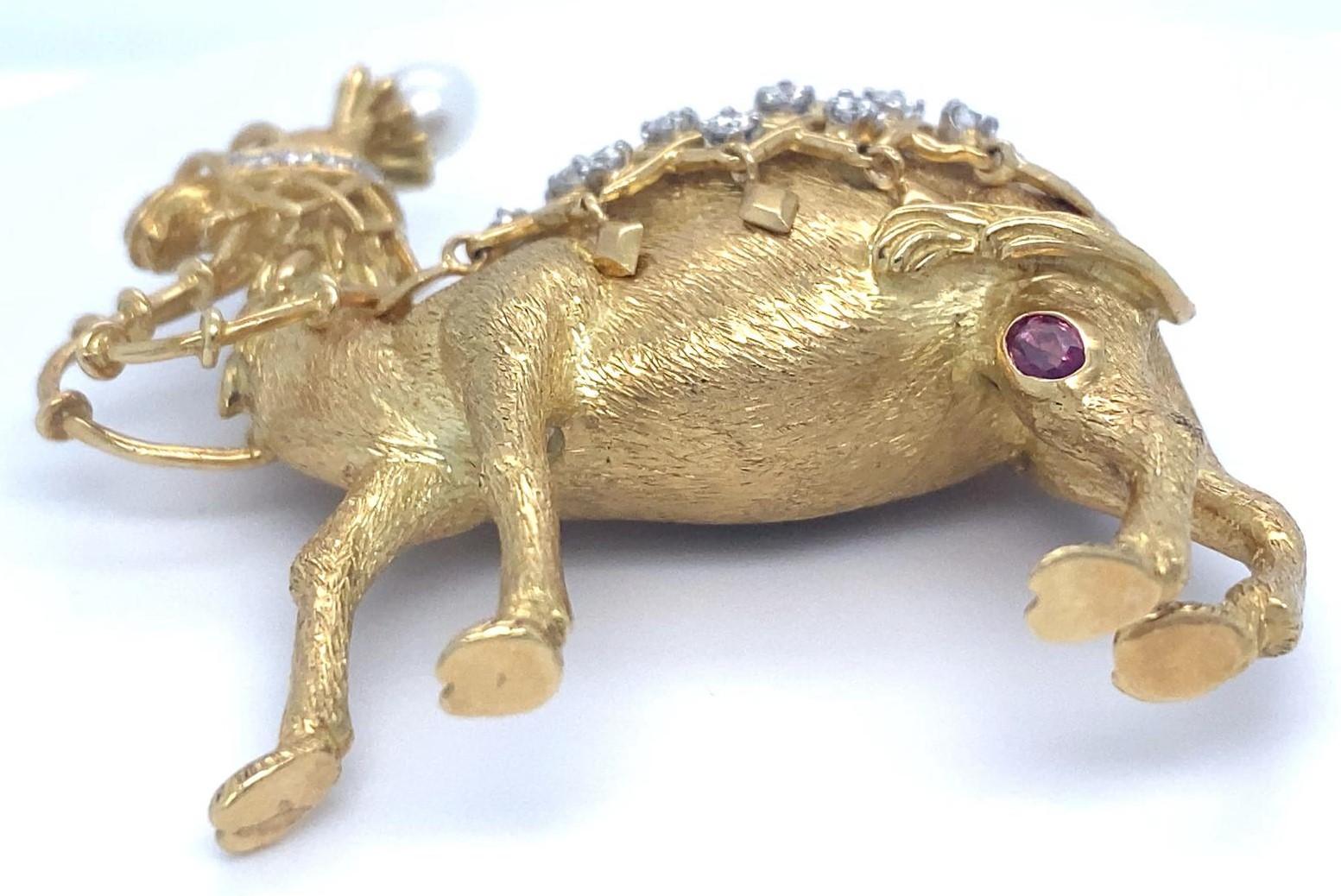 Tiffany & Co. 18k Gold Camel Brooch with Lapis & Gemstone by Jean Schlumberger For Sale 5