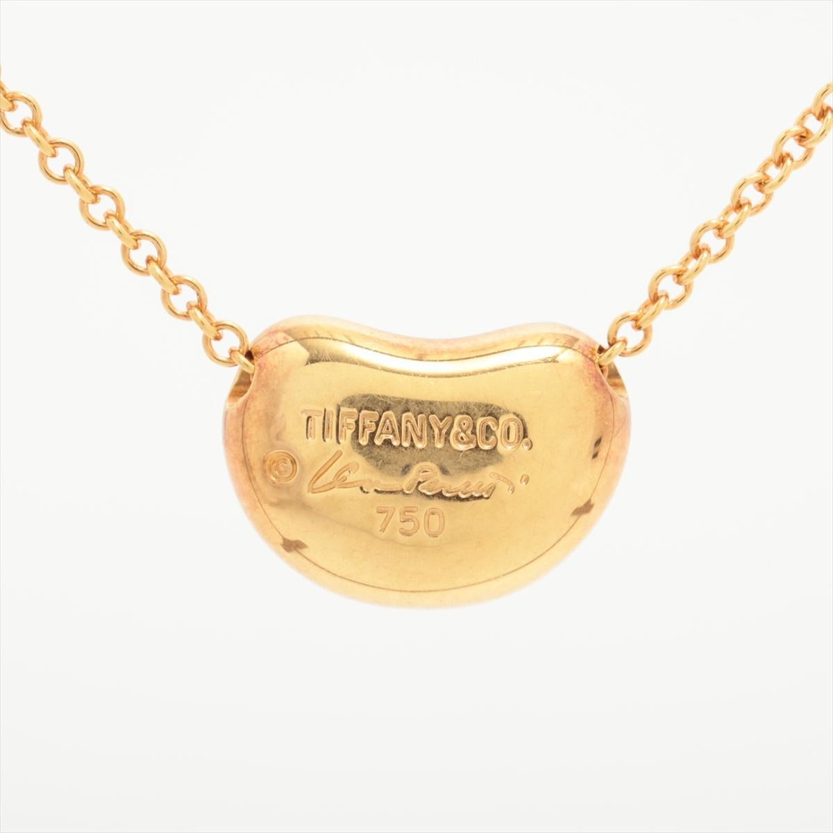 Modern Tiffany & Co. 18k Gold Chain and Bean Pendant Necklace. 750 Yellow Gold Tiffany For Sale