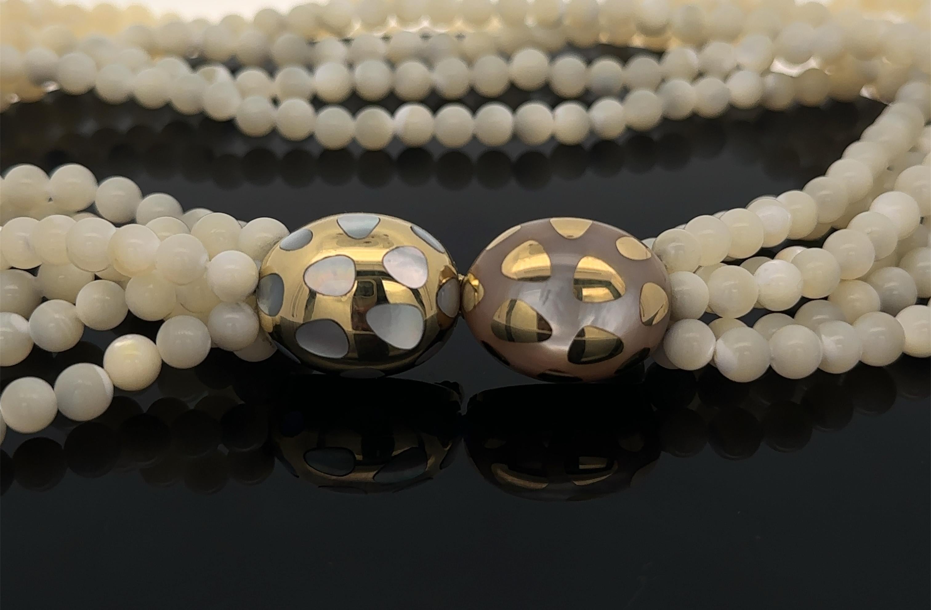 Tiffany & Co. Collana di perle intarsiate in madreperla a più fili con chiusura in oro 18k in vendita 2